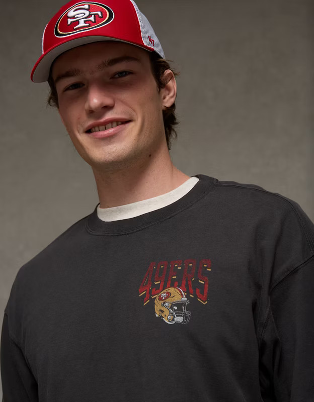 NFL Boxy San Francisco 49ers Graphic T-Shirt | American Eagle Outfitters (US & CA)