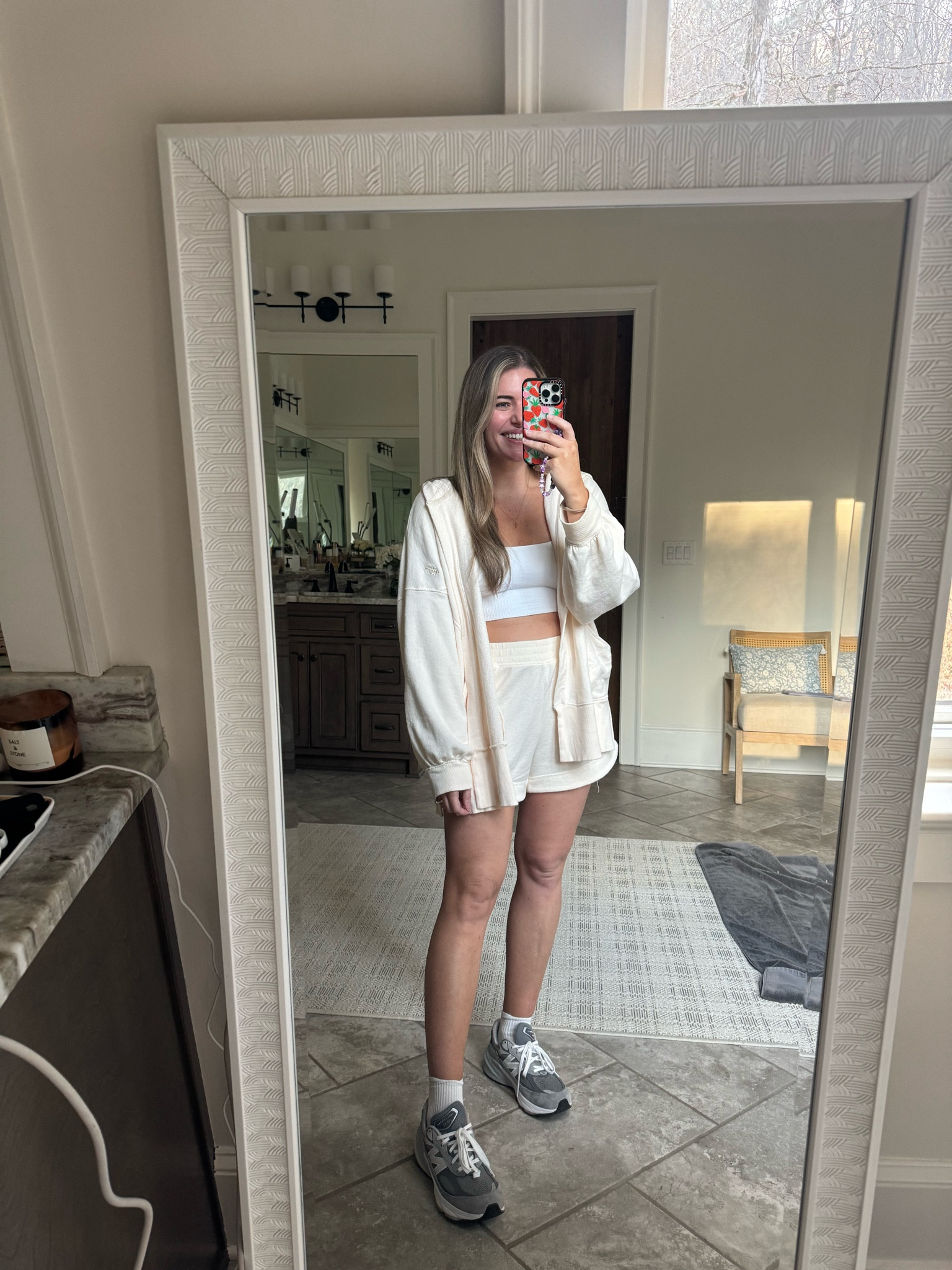 The comfiest lounge set. TTS - M
The stretch in the shorts is INSANE 😍 10/10 
Very stretchy + comfy sports bra - TTS - M/L 


#LTKfitness #LTKfindsunder50 #LTKMostLoved