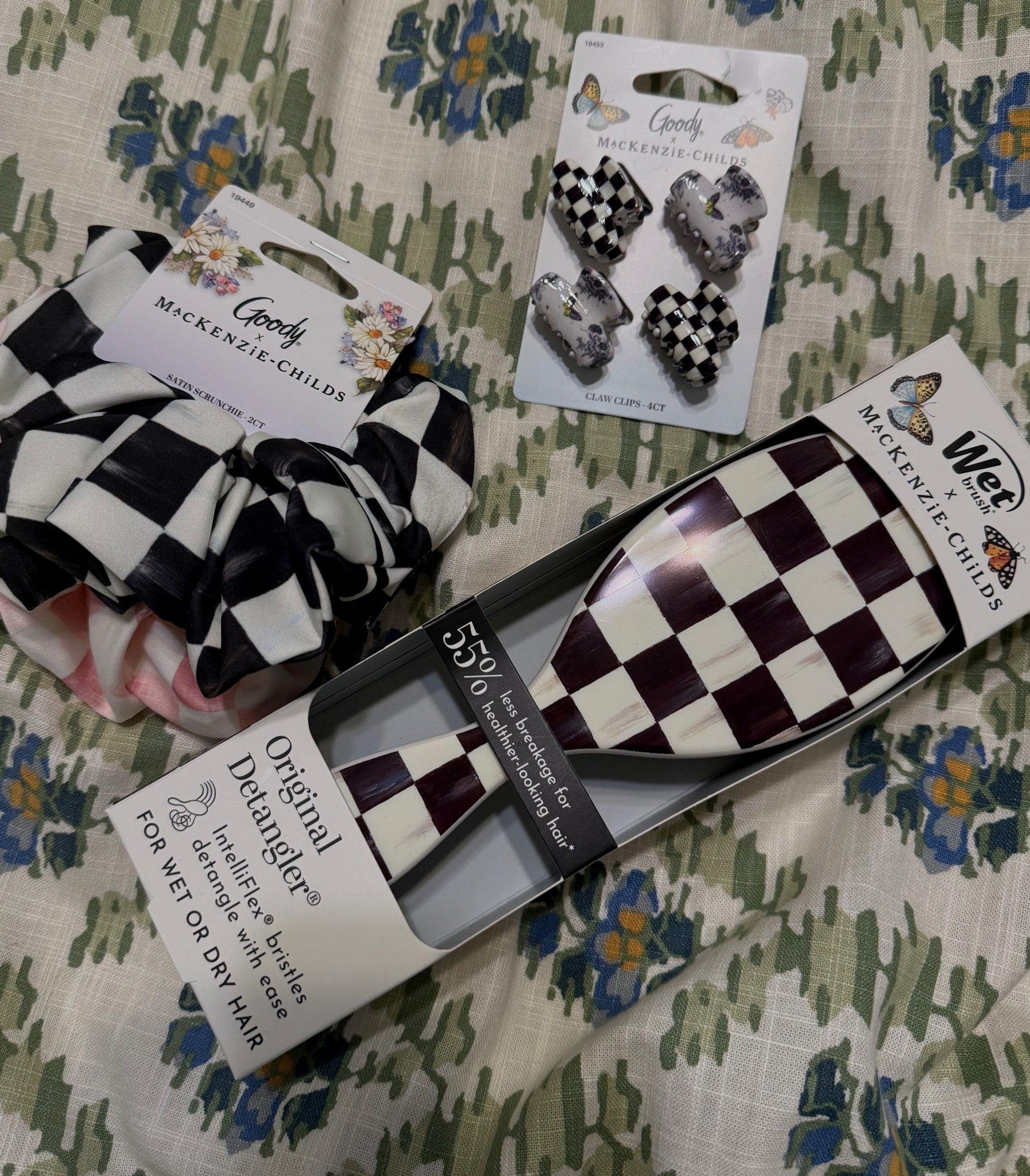 Obsessed with this MacKenzie-Childs & Goodys collab 

#LTKselfcare #LTKgrwm #LTKBeauty