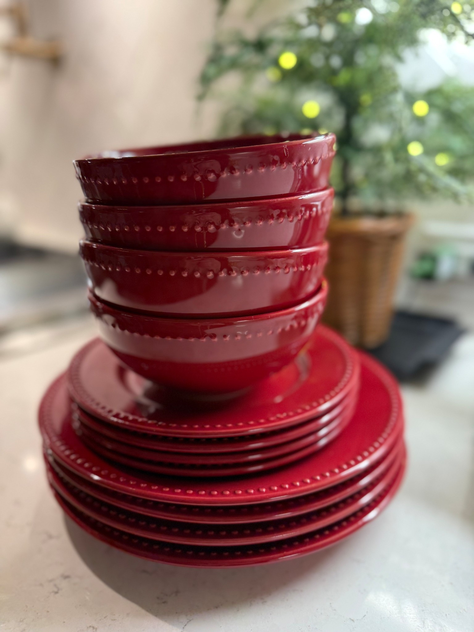 Brining back classic Christmas reds! This dinnerware is affordable and simply beautiful! 

#LTKHoliday #LTKSeasonal #LTKFindsUnder50