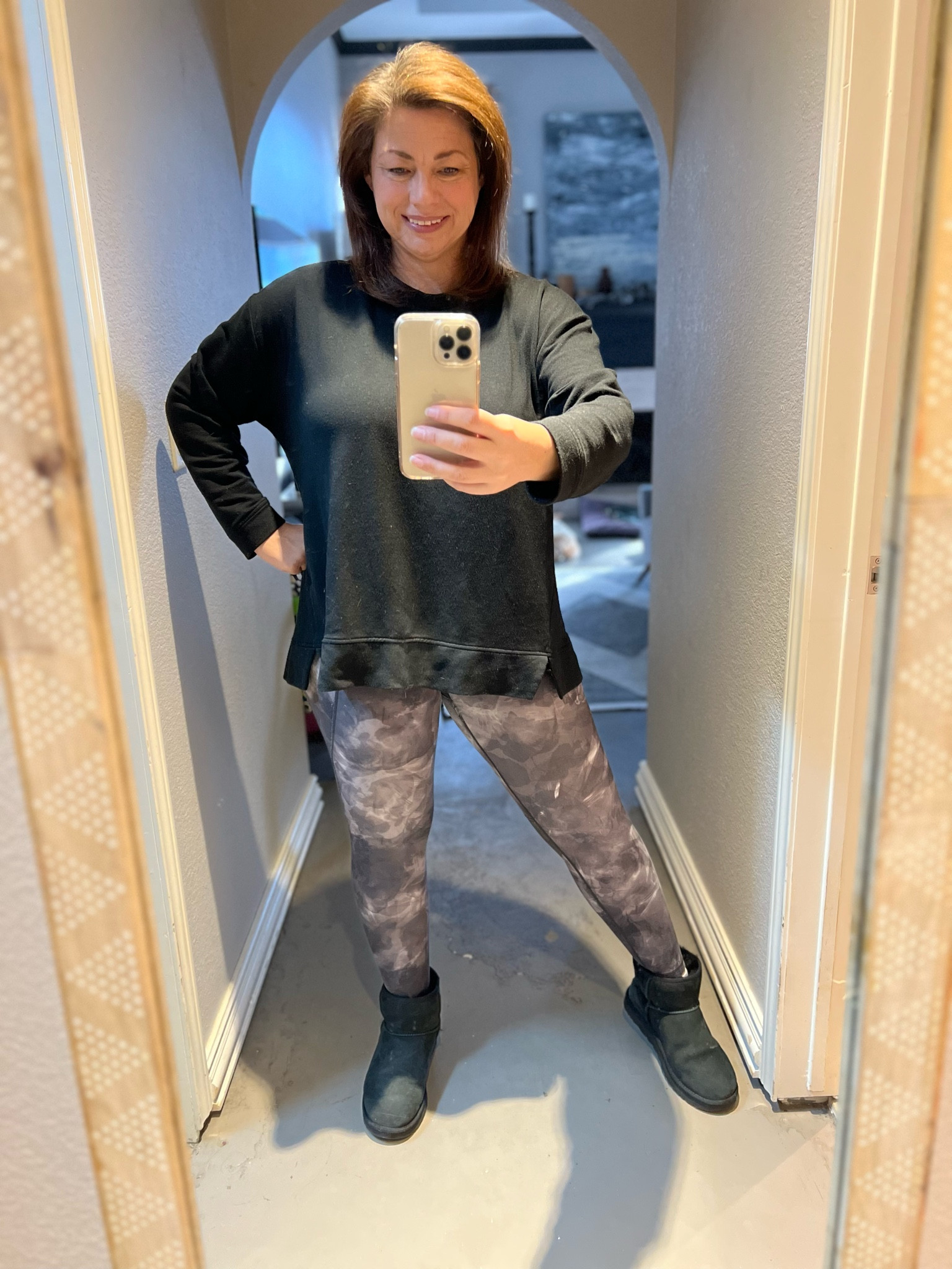 Legging and Uggs again!  My go to for taking down Christmas!

#LTKfit #LTKshoecrush #LTKworkwear