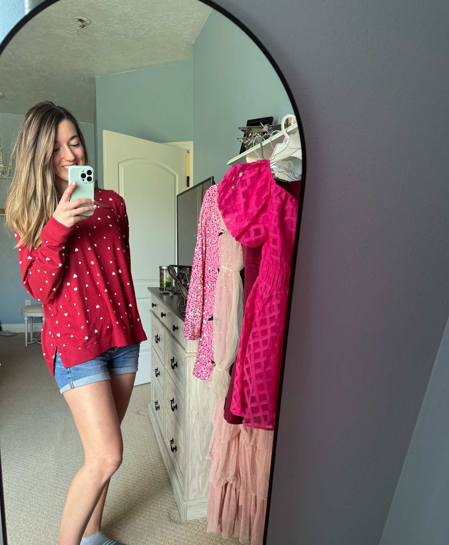Valentine’s Day dress up haul from Amazon, lulus and Nordstrom!
Sweaters, dresses, and heels 
Pink, red, pastels, February, spring, sale 

#LTKSaleAlert #LTKShoeCrush #LTKFindsUnder50