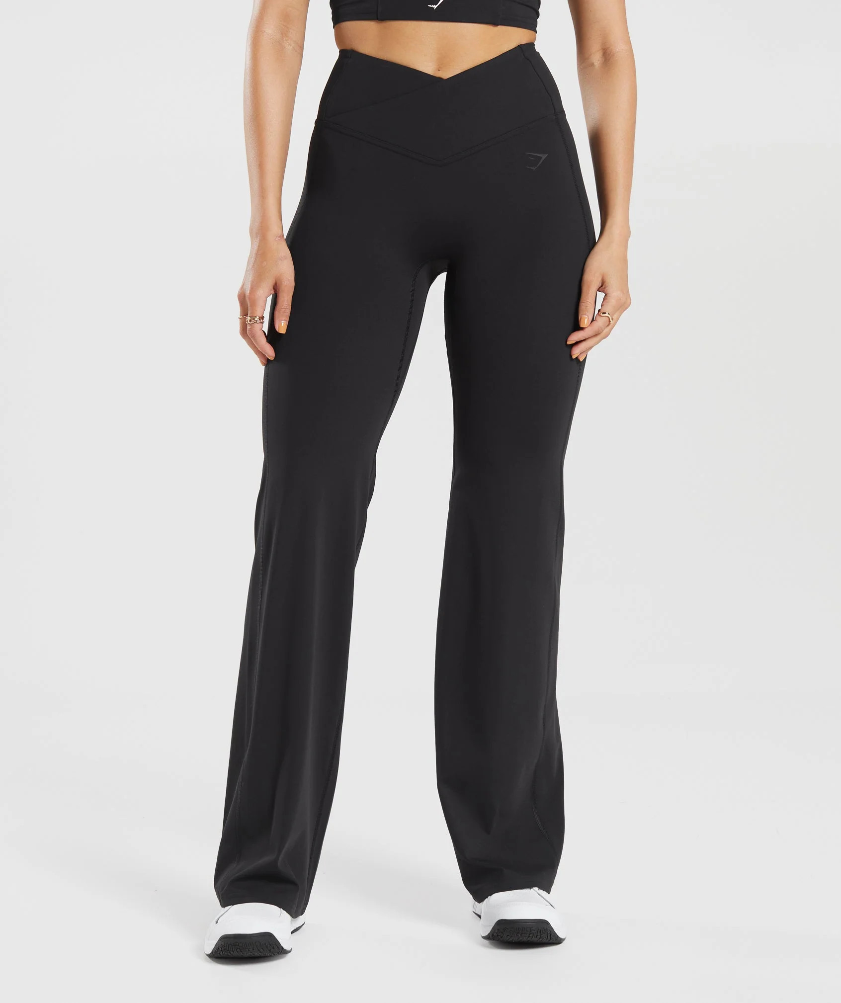 Gymshark Crossover Regular Flared Leggings - Black | Gymshark (Global)