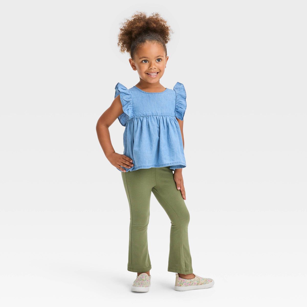Toddler Girls' Chambray Top & Leggings Set - Cat & Jack™ Green | Target