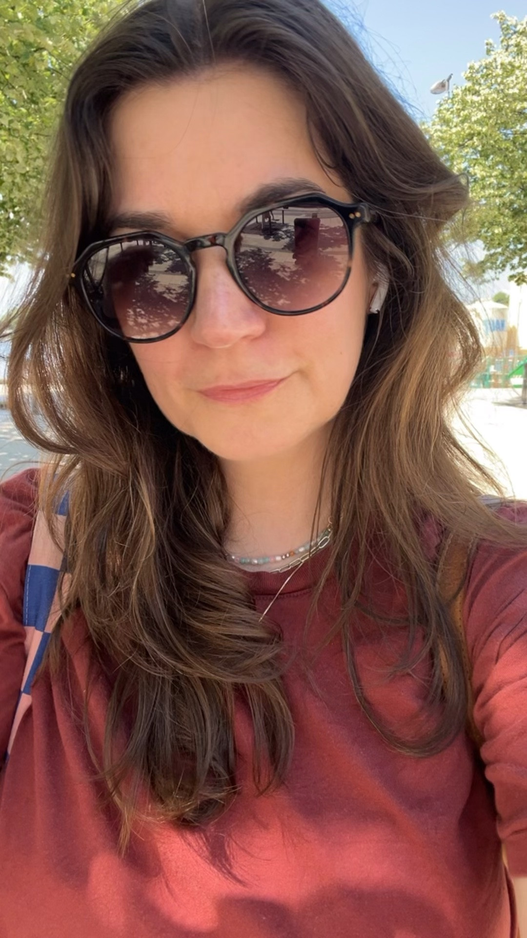 Hot hot summer in Hamburg, ohne Sonnenbrille geht gar nichts! Ich verlink euch meine und ein paar Favoriten ❤️.

#LTKdeutschland #LTKsummer
