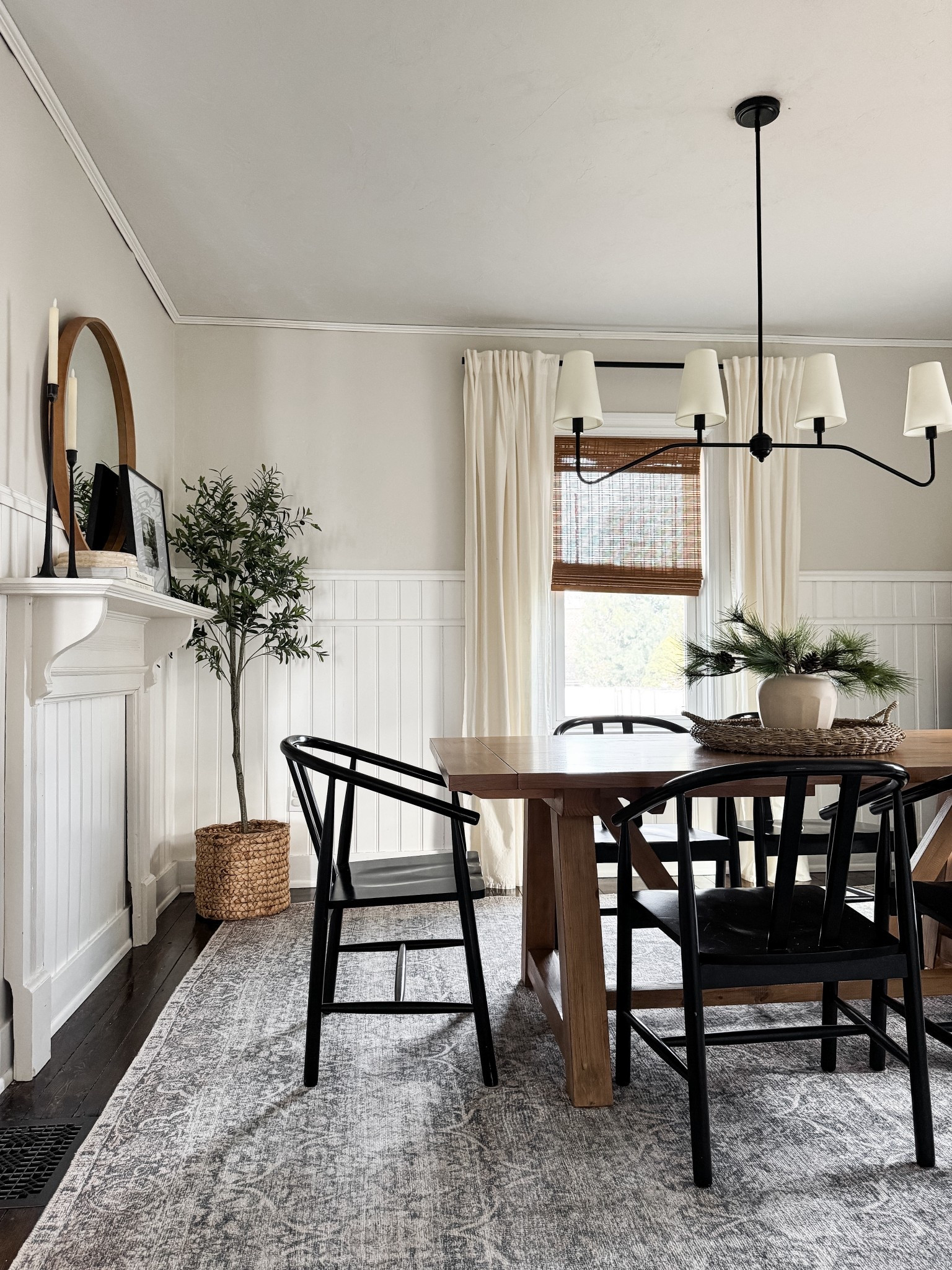 ✨ Just upgraded my dining room with this gorgeous new light and you won’t believe it’s under $150! 😍 Designer vibes without the designer price. Perfect way to refresh your space on a budget!



#LTKCyberWeek #LTKHome