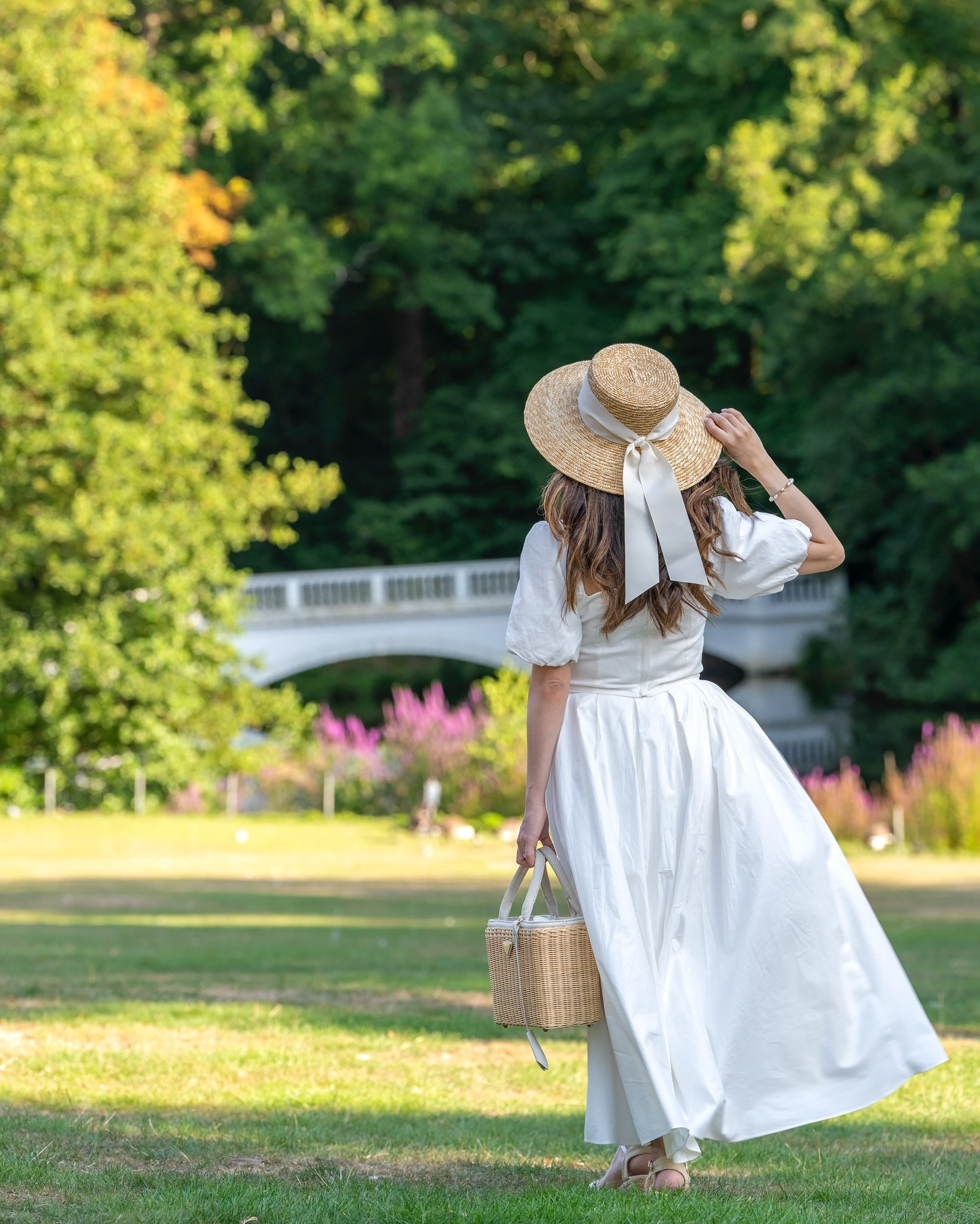 Still living in my summer whites!🤍✨

Effortless elegance with the Flossy Giselle top and midi skirt. 

Who else is not ready to say goodbye to summer adventures yet?

📍Kenwood House

Save this post & follow @petitealpaca for more dreamy travel and feminine fashion content.

📸 shot and edited by: @vimage.pro  @capturewithvic  @sony.unitedkingdom @alphauniversebysony.eu @adobeuk 
PM us if you’d like to hire us for photography in London💕

Outfit details🎀
Dress: @flossybyfreddy 
Giselle top + Giselle midi skirt

Find all my sizing and fitting details on my LTK  @shop.ltk (link in bio & story)

Save this post & follow @petitealpaca for more feminine fashion content.

#flossybyfreddy #modernprincess #femininestyle #princesscore  #princessaesthetic #classystyle 
#londonfashionblogger  #dreamyaesthetic #classyfashion #classygirl #girlyaesthetic #citychic #summerstyle #summerwhites 

🗝️ Feminine elegant classy style, modern princess, London fashion blogger, Flossy by Freddy, modern city style

#LTKpetite #LTKmodest #LTKuk