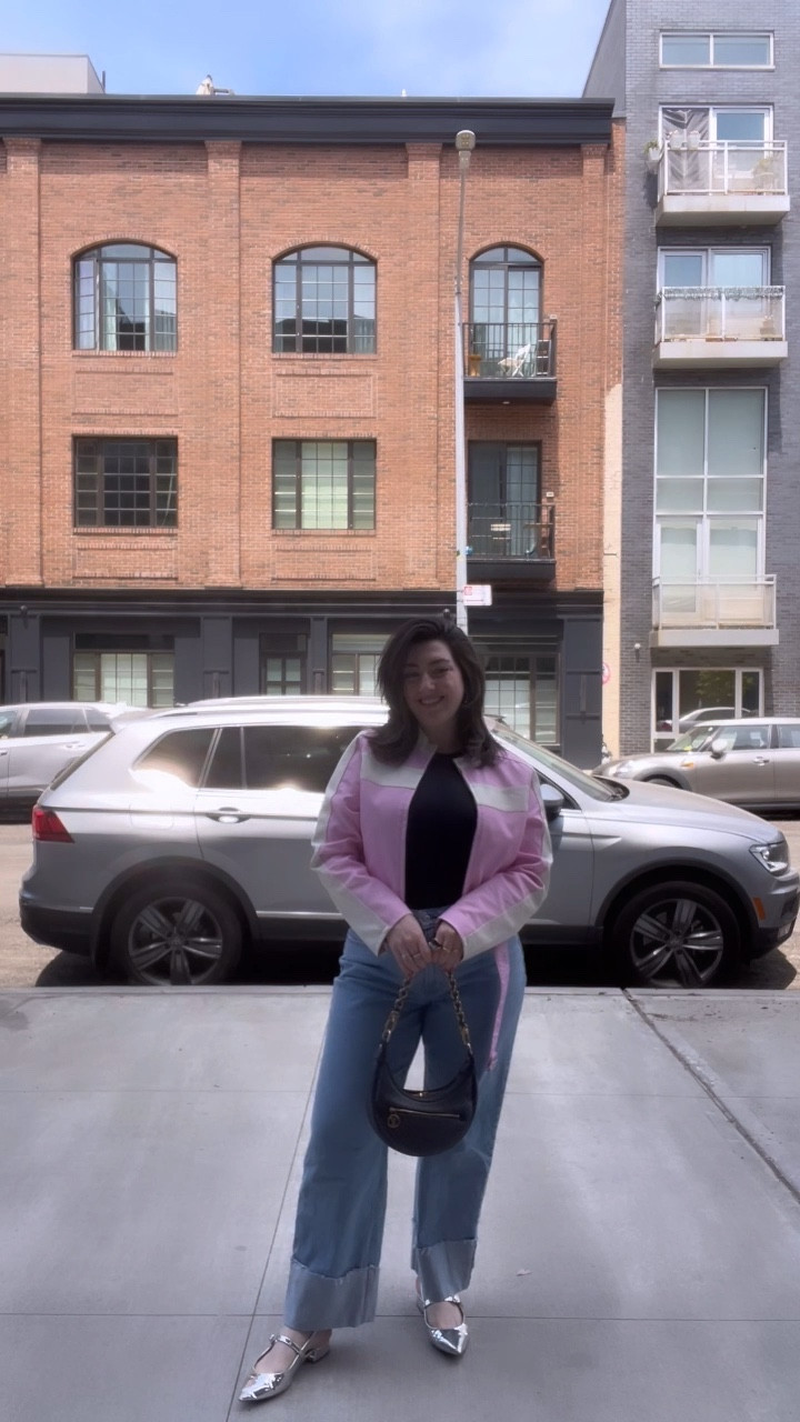 I threw on all of my current fav pieces to make this fit + I think I like it 🎀 #casualoutfit #pinklovers

#LTKFindsUnder100 #LTKStyleTip #LTKPlusSize