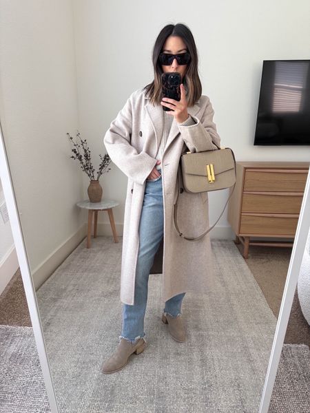Mango oversized coat. On sale! Runs oversized, size down. Looks cream on the website but it’s oatmeal in-person. 

Mango coat xxs
Everlane alpaca sweater xs
Agolde jeans 25
Rag & Bone boots 5.5. Size up. 
DeMellier bag taupe 
Celine sunglasses  

Jeans, spring outfits, transitional outfit, boots, petite style 



#LTKsalealert #LTKSeasonal #LTKitbag