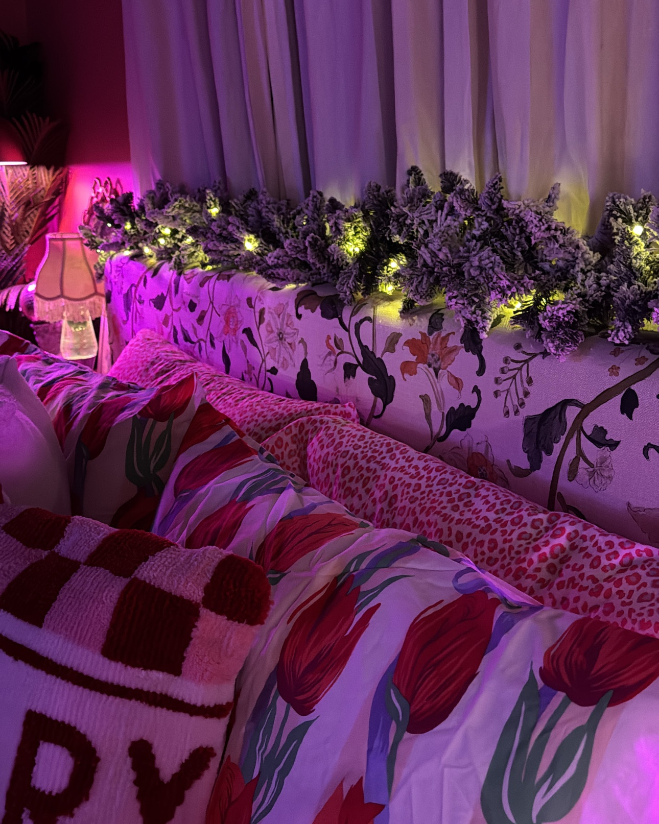 another garland for the bed 👌🏻