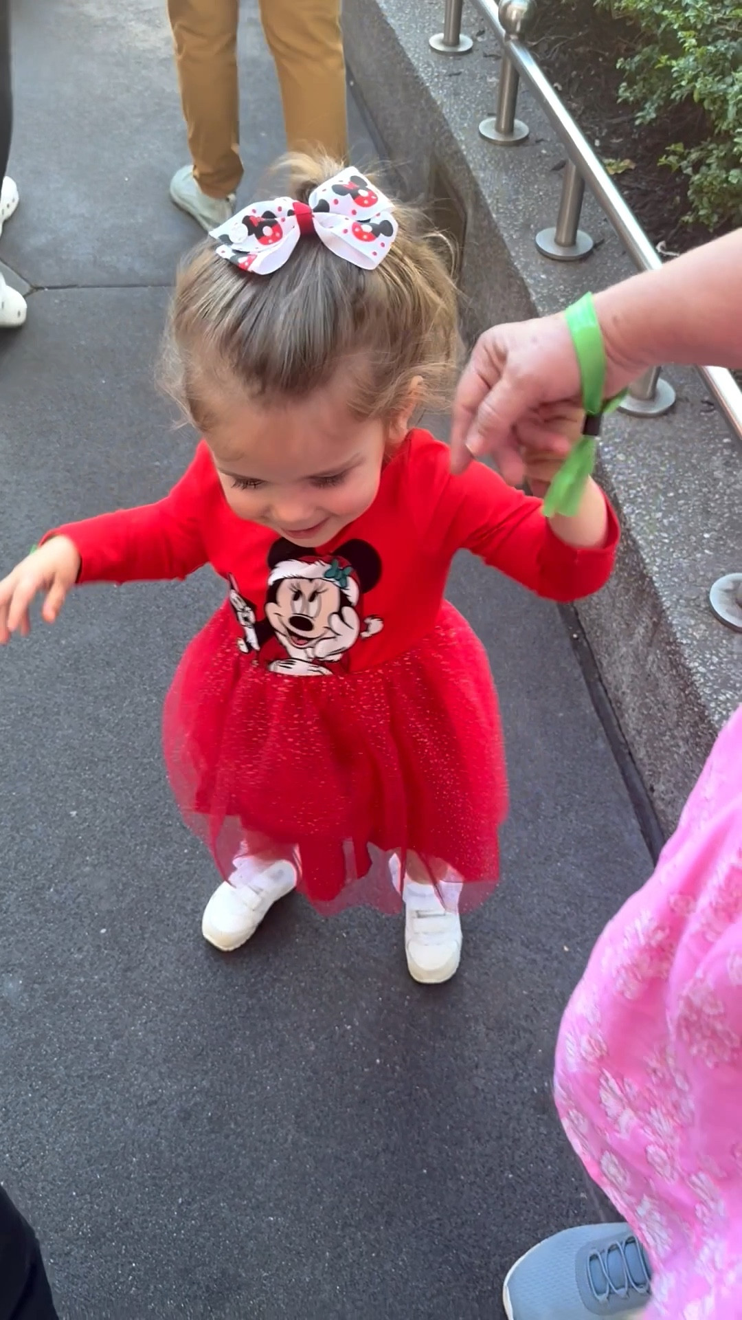 Such a cute little Disney dress from amazon! 

#LTKHoliday #LTKmomlife #LTKGiftGuide