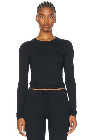 Eterne Fitted Crewneck Long Sleeve T-Shirt in Black | FWRD 