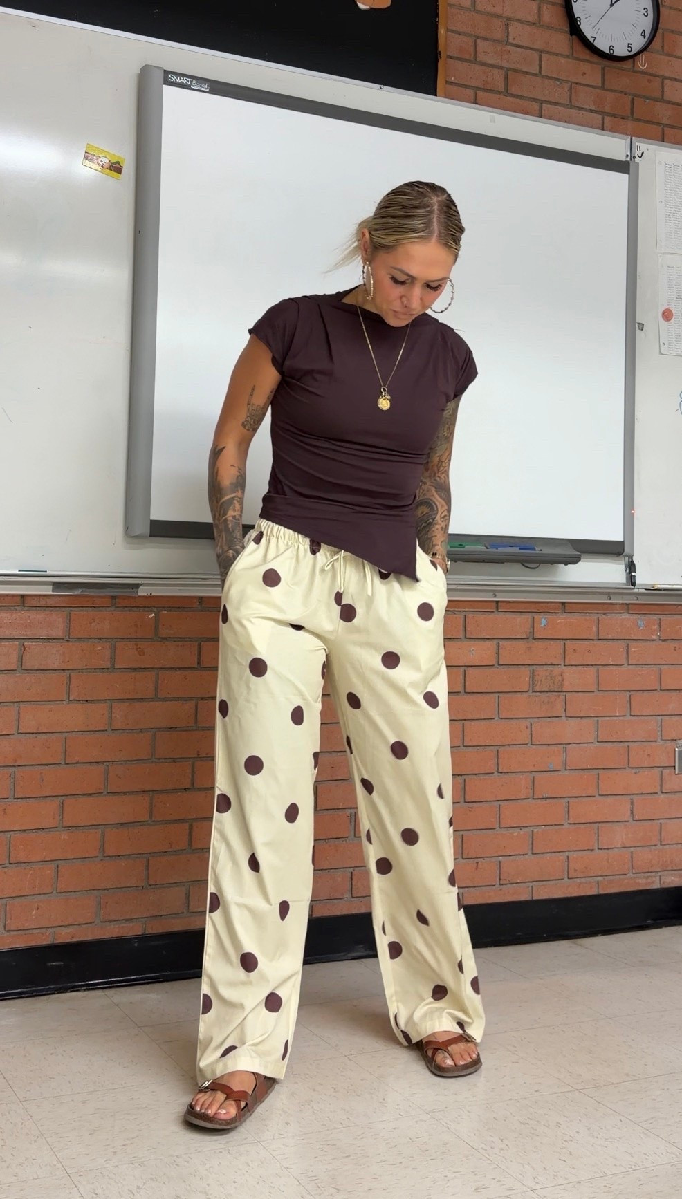 Polka dot pants / yellow and brown

#LTKcanada #LTKworkwear #LTKsummer