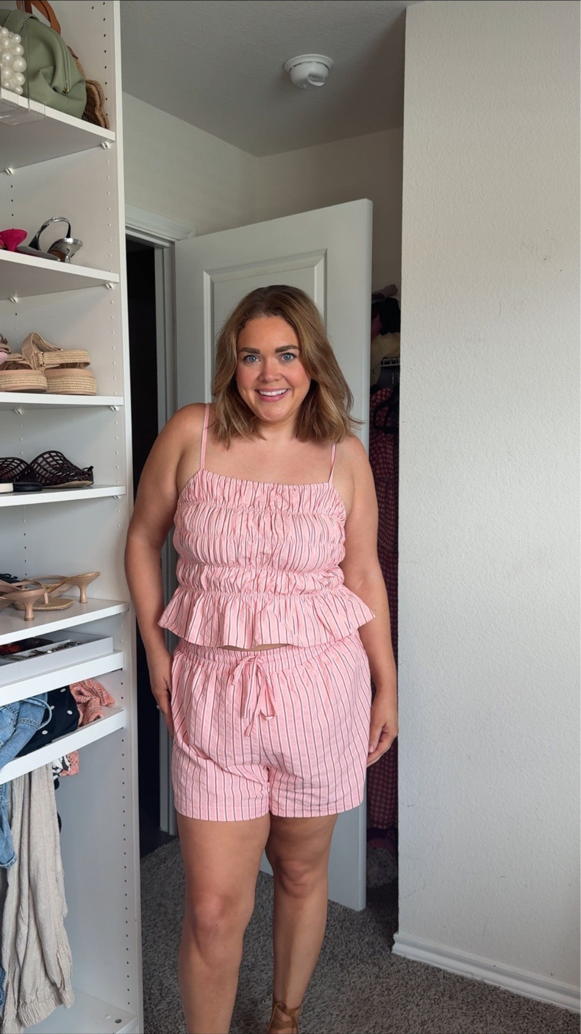 Lulus matching set wearing xl

#LTKMidsize #LTKPlusSize