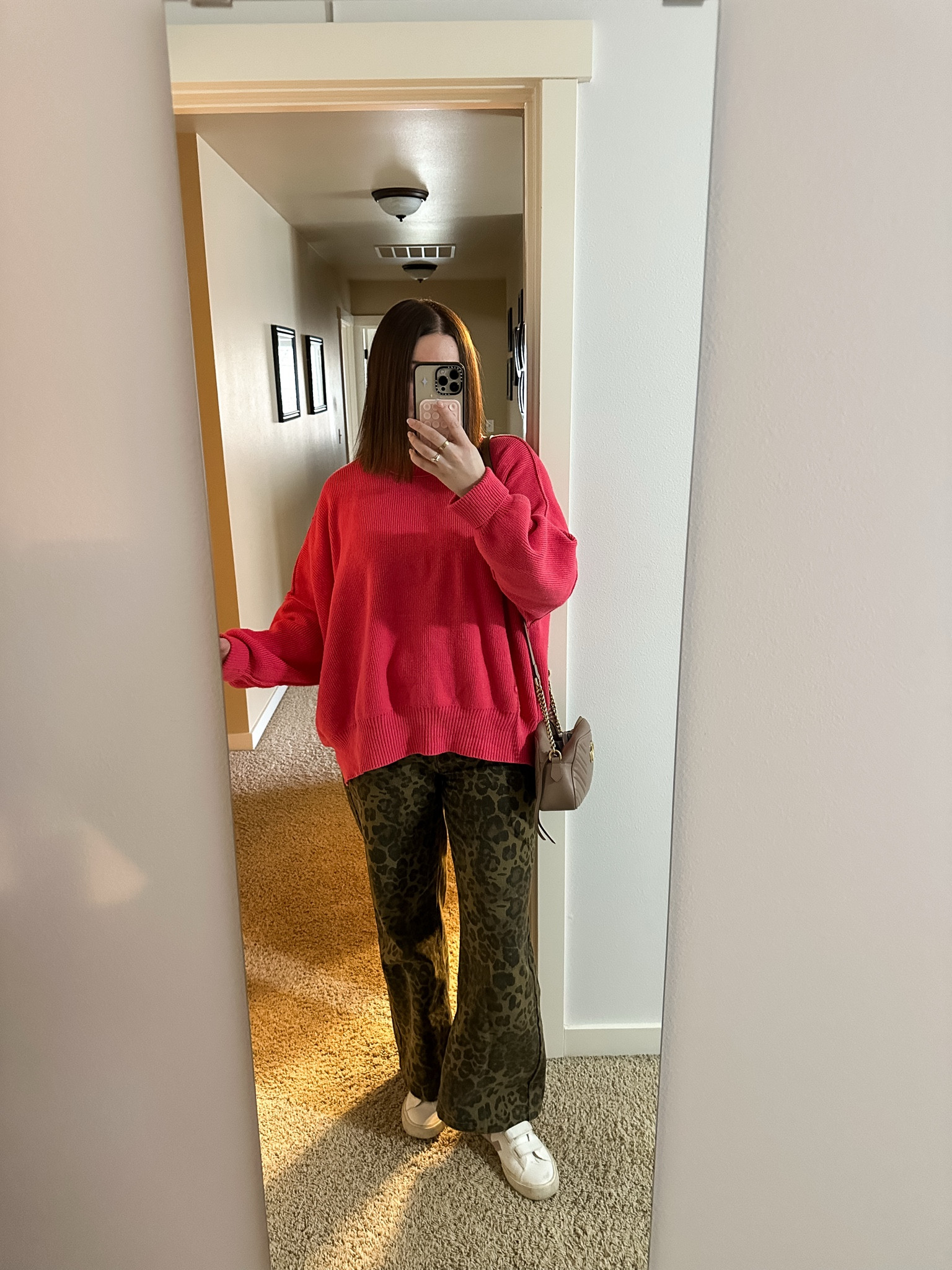 Cozy winter outfit idea! Featuring my favorite Amazon jeans

#LTKMidsize #LTKFindsUnder100 #LTKStyleTip