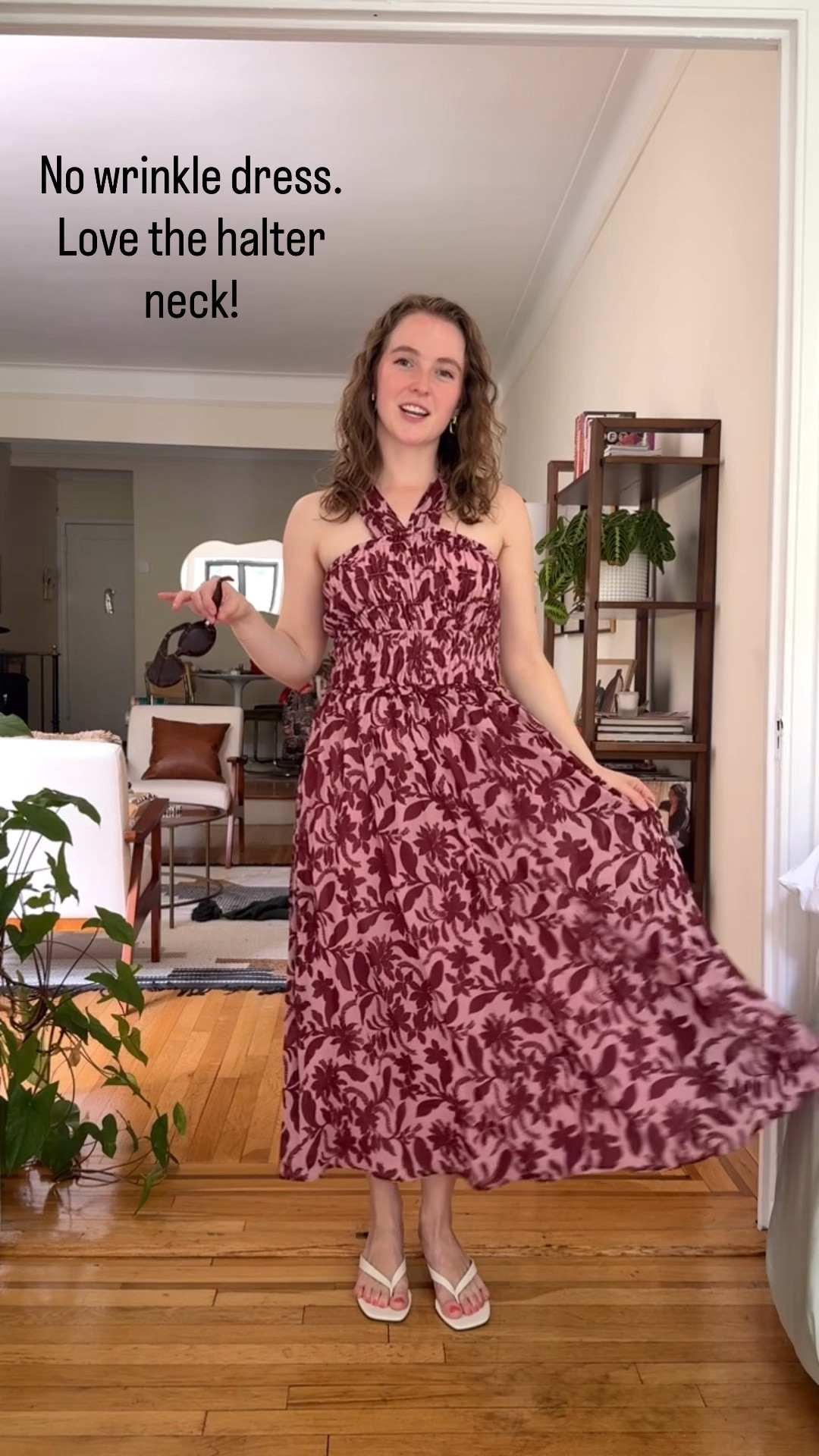 No wrinkle vacation dress. 40% off wearing xs petite (runs slightly large in chest)