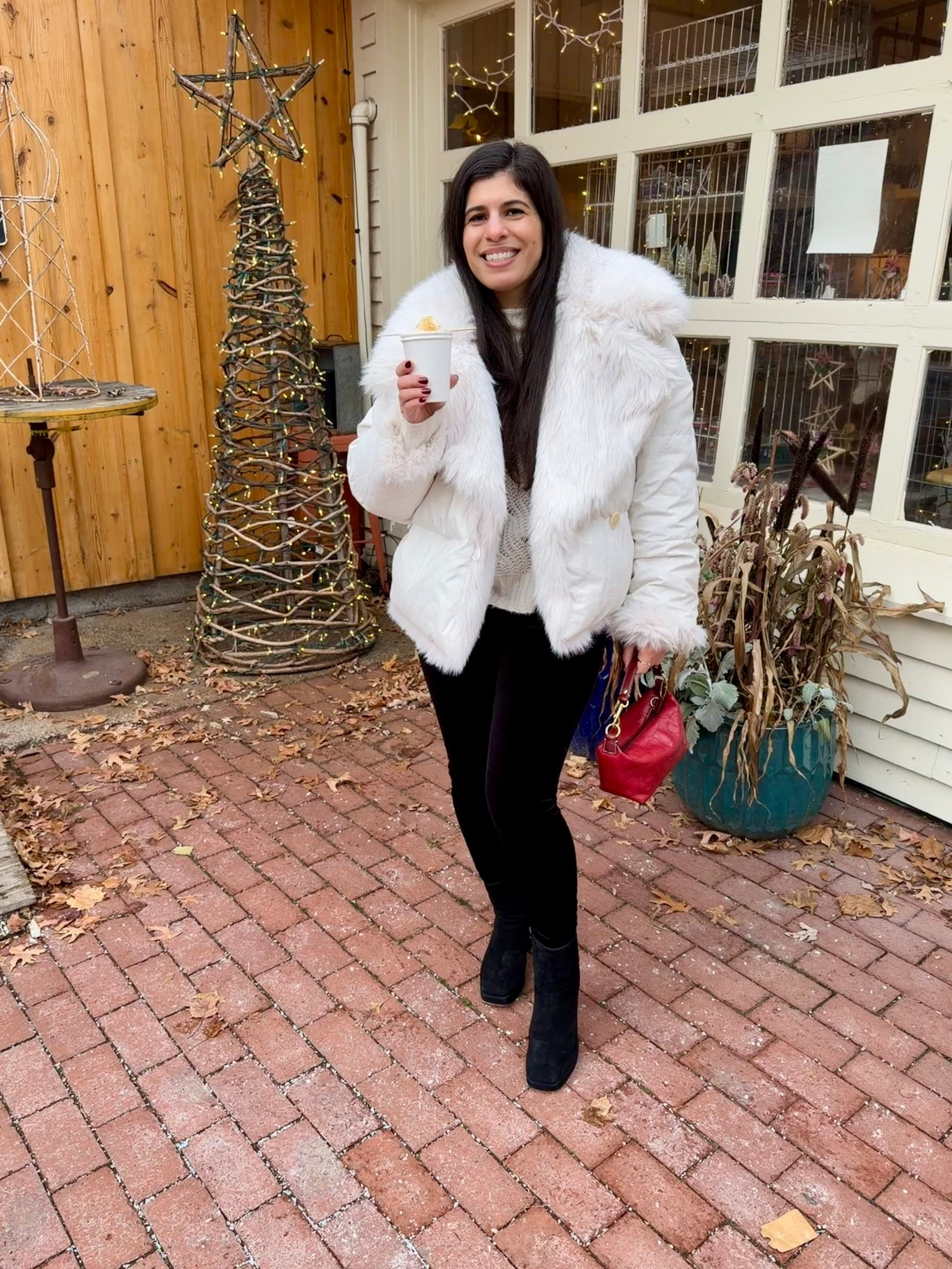 Staying so cozy in my banana republic reversible faux fur coat for some holiday fun!
