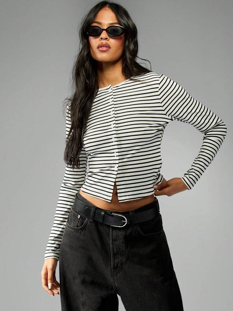 MISSGUIDED Striped Button Front Crop Top Ribbed Long Sleeve Fitted Y2K Style Fresh Fall Winter Basic Essential Layering Piece | SHEIN