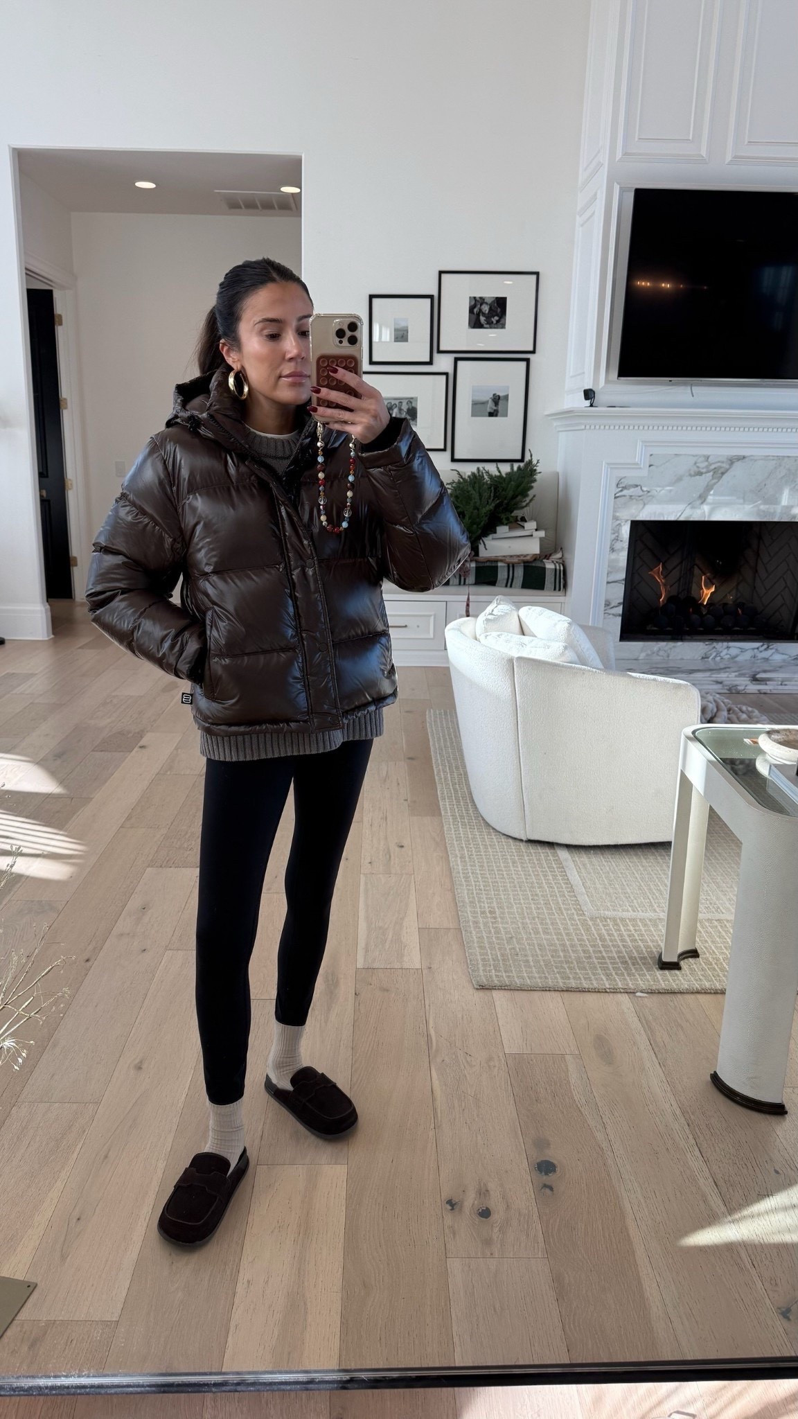 My @aritzia super puff coat is on sale! Up to 50% off sitewide!  This coat is SO warm & cozy 🤩 would be an amazing gift!

Aritzia sale, super puff, winter coat, gift for her, holiday outfit 

#LTKHoliday #LTKSaleAlert #LTKootd