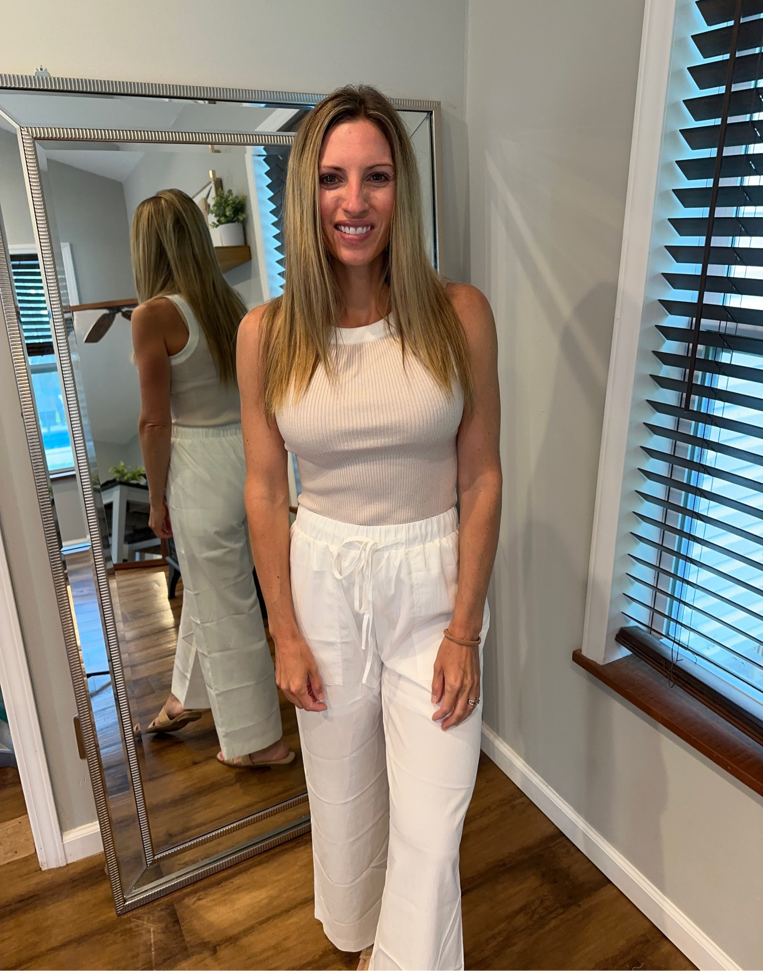 Amazon fashion, amazon outfits , spring fashion , tank tops , amazon tank top, amazon summer fashion 

#LTKfindsunder100 #LTKfindsunder50 #LTKSeasonal