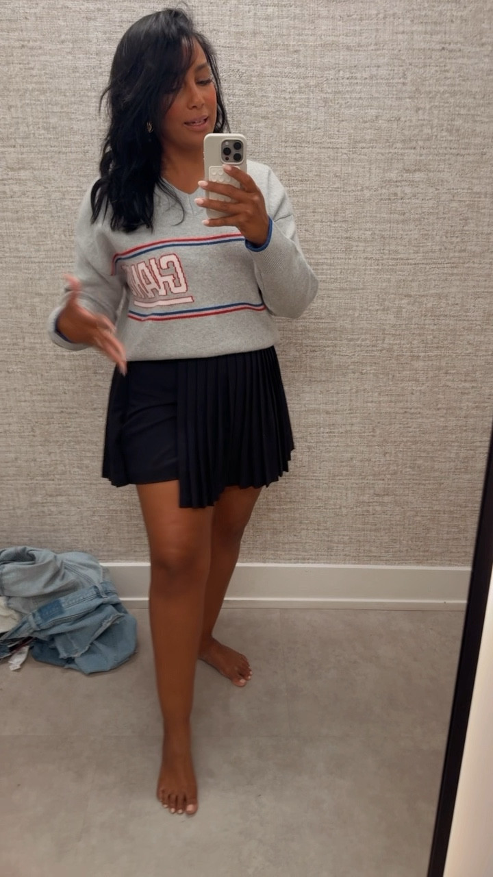 Abercrombie NFL sale going on NOW✨✨🏈 #abercrombie #abercrombieNFL #NFL #nflsale #nflsweatshirt

#LTKSeasonal #LTKStyleTip #LTKFallSale