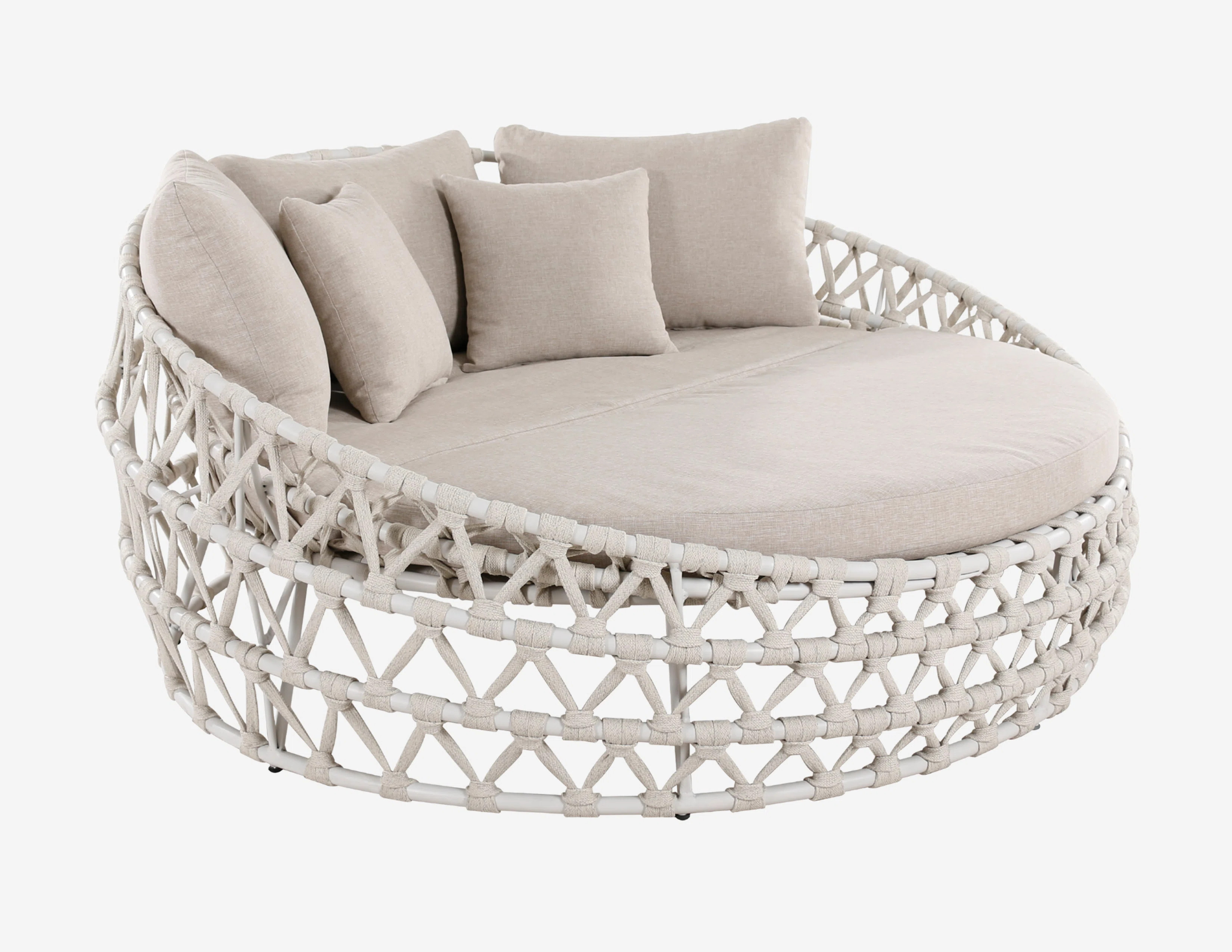 Birch Lane™ Stevie 68 Wide Patio Daybed & Reviews | Wayfair | Wayfair North America