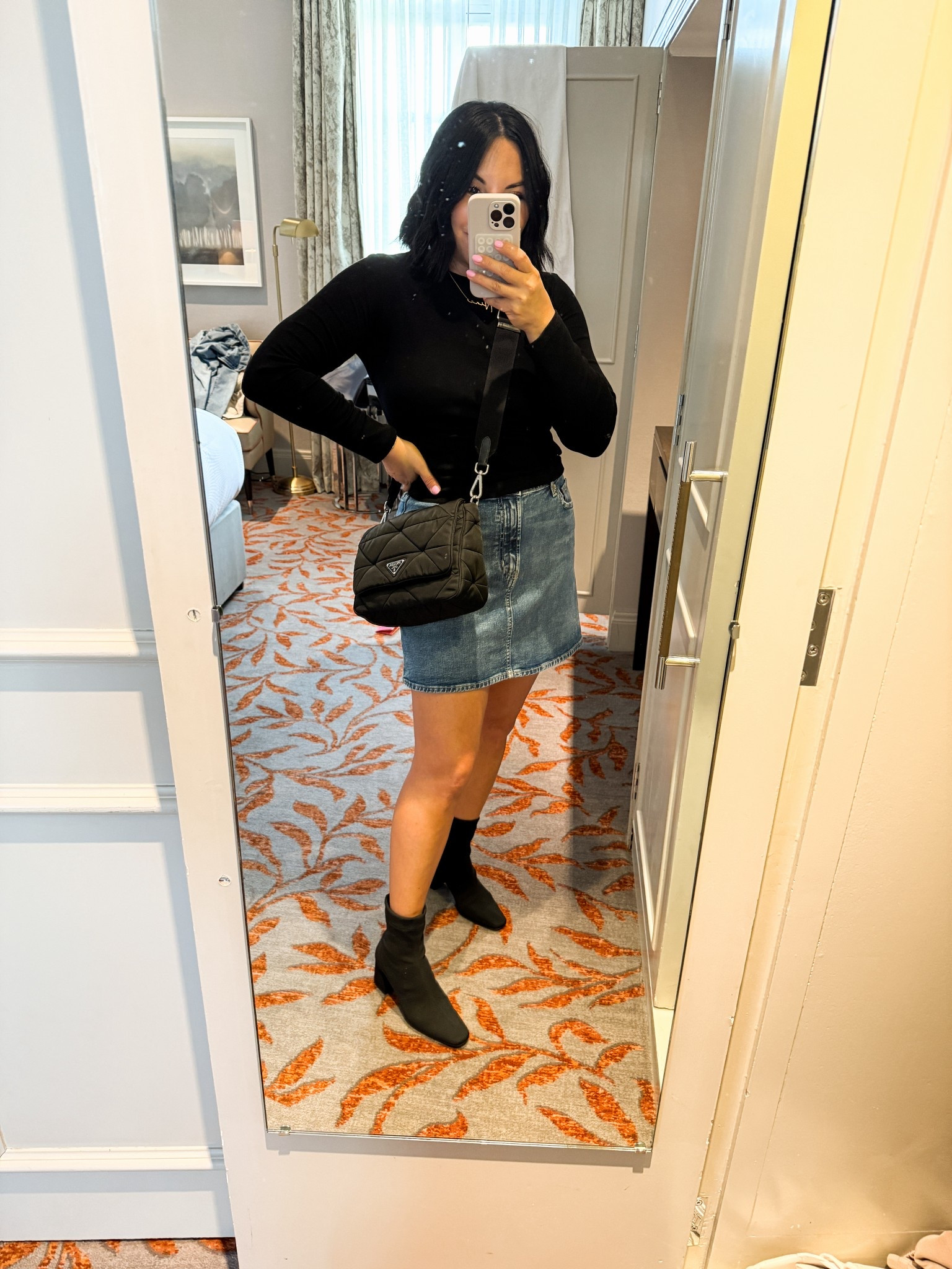 Casual dinner outfit in London 

#LTKOver40 #LTKFindsUnder50 #LTKStyleTip