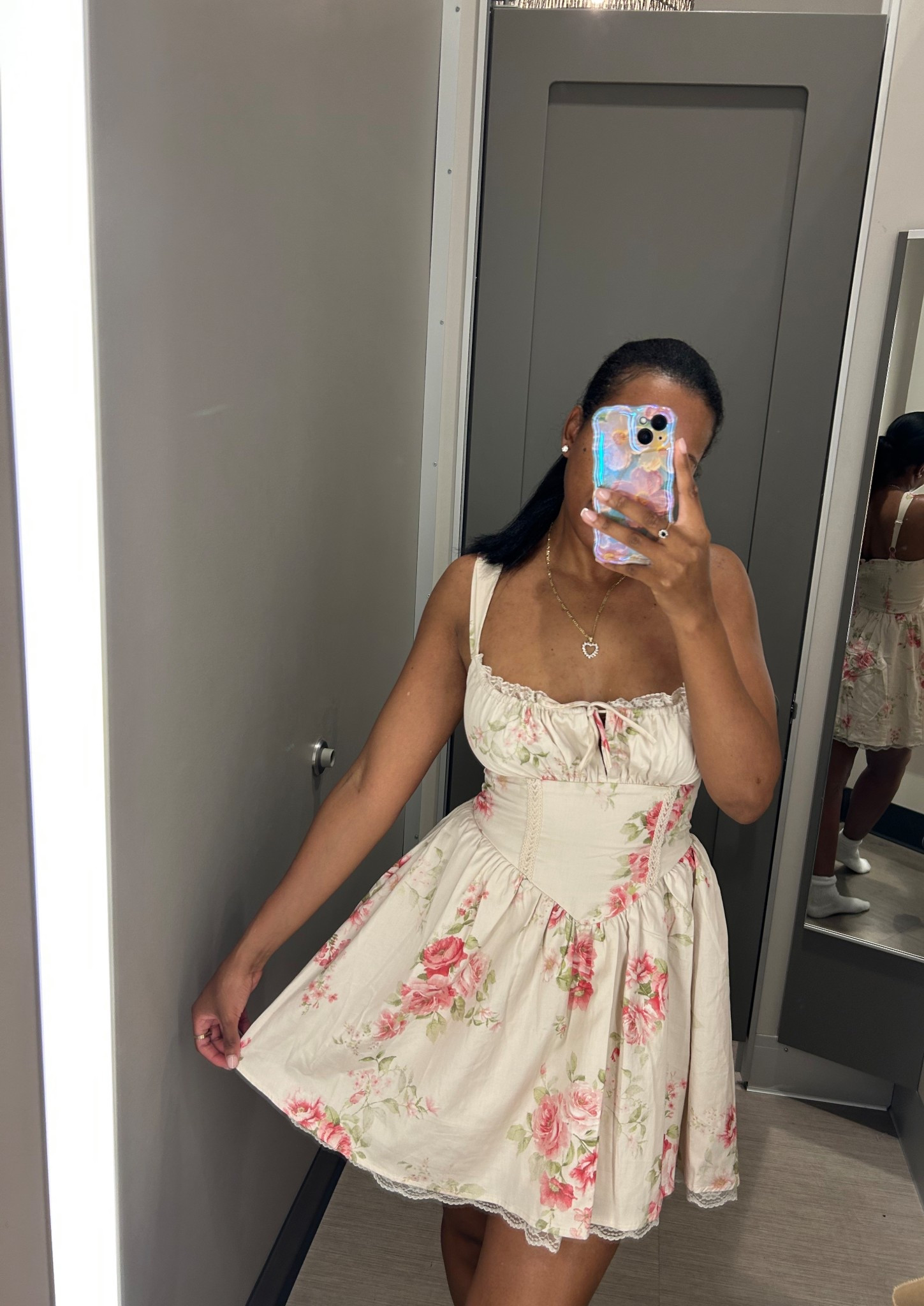 #Newarrivals $35 floral mini dress. Runs a bit large. Size down. #dress #minidress 

#LTKgrwm #LTKootd #LTKValentine