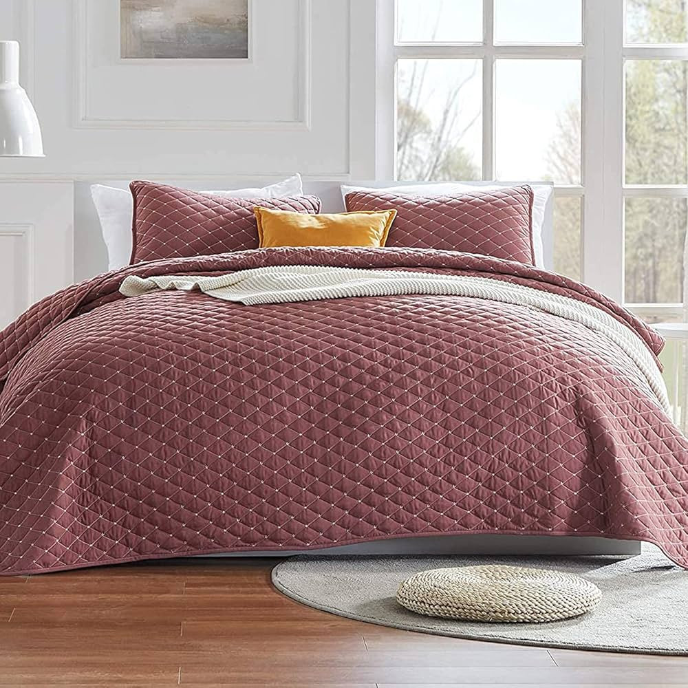 SLEEP ZONE 3-Piece Lightweight Reversible Quilt Set - Full/Queen Size (2 Pillow Shams) - Soft Mic... | Amazon (US)