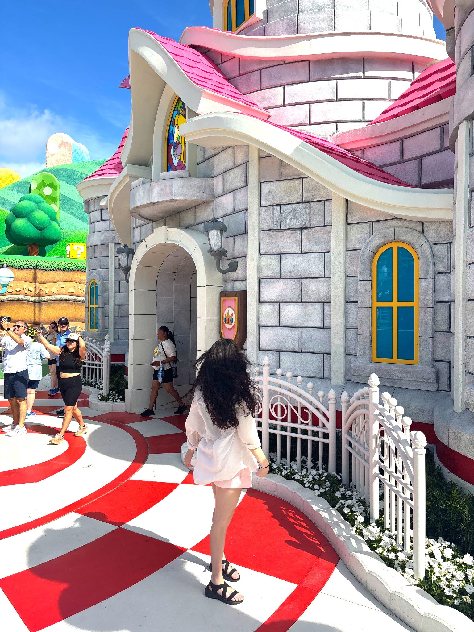 Epic Universe
Nintendo
Peach
Mario
Amusement Park
Theme Park
Rides
Travel
Vacation
Florida
Orlando
Summer
Family
Friends


#LTKTravel