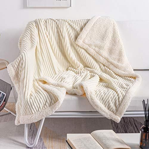 DISSA Sherpa Fleece Blanket Reversible Sherpa Flannel Blanket Soft Fuzzy Plush Fluffy Blanket Warm C | Amazon (US)