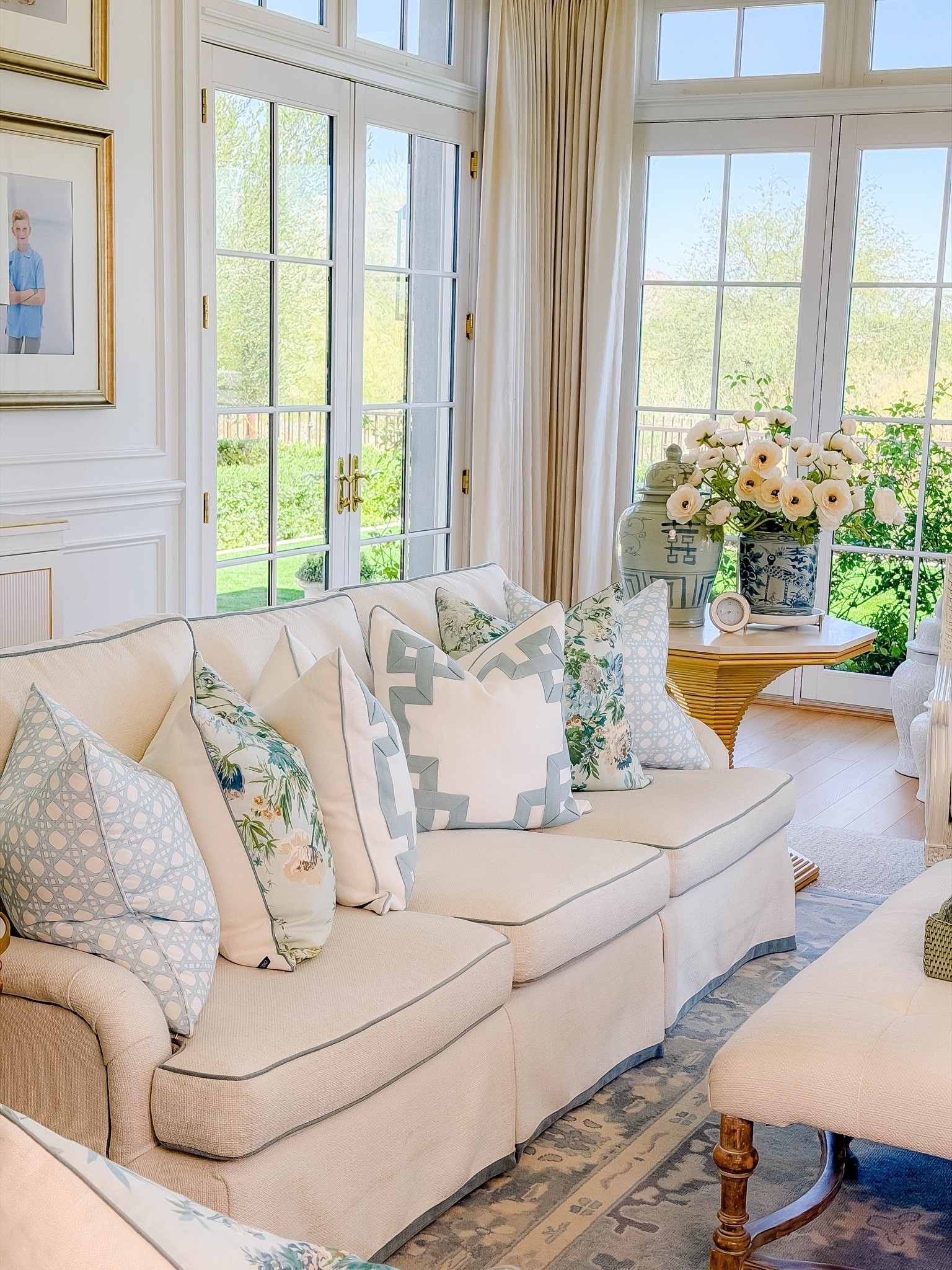 The sale ends very soon!!

Enjoy 20% off my throw pillow collection when you spend $100! These custom pillows are gorgeous year round!

#LTKSaleAlert #LTKHome