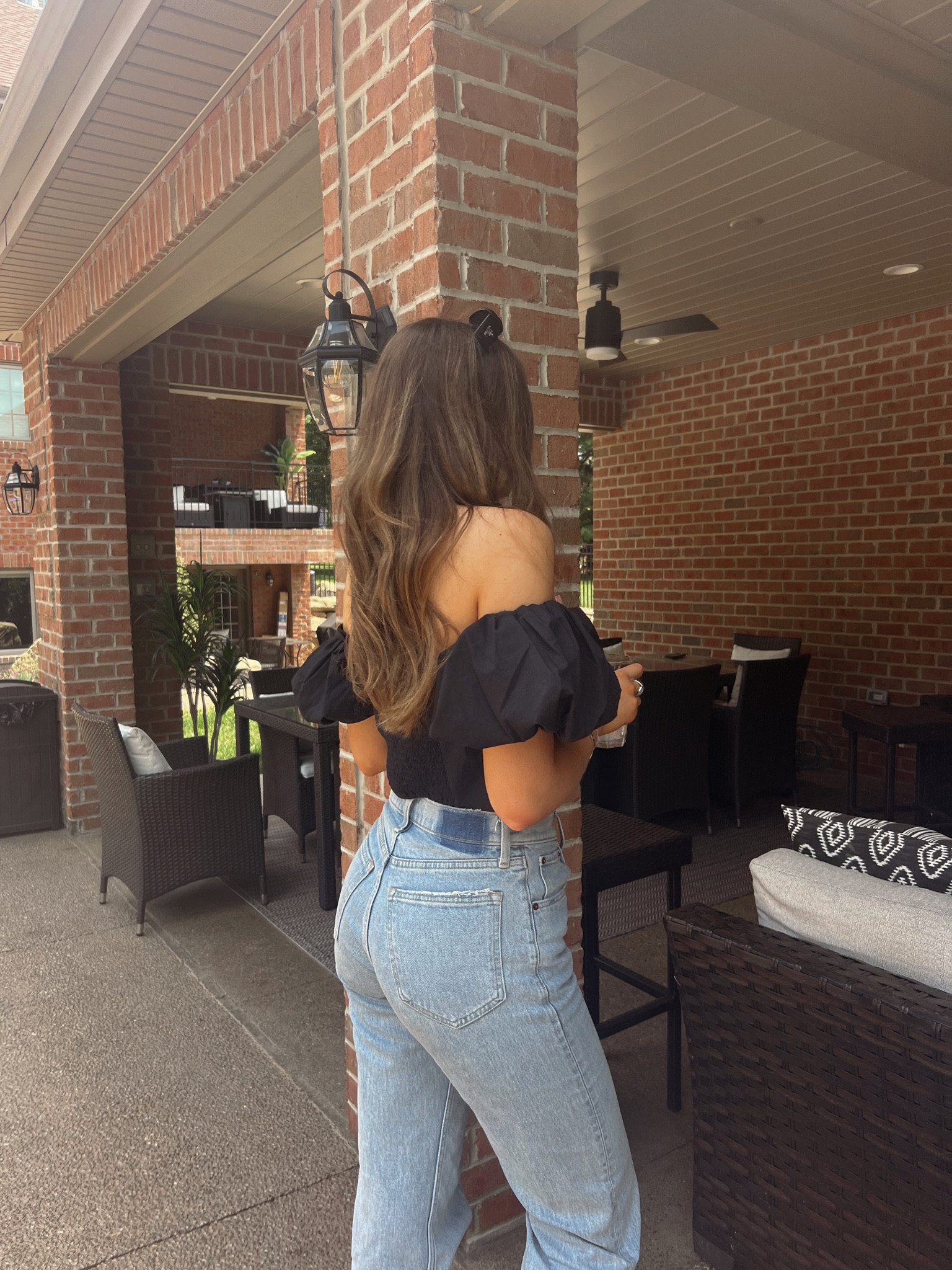 Does it get any more effortlessly classic than this?! 🖤🍸✨

#LTKSeasonal #LTKstyletip #LTKfit