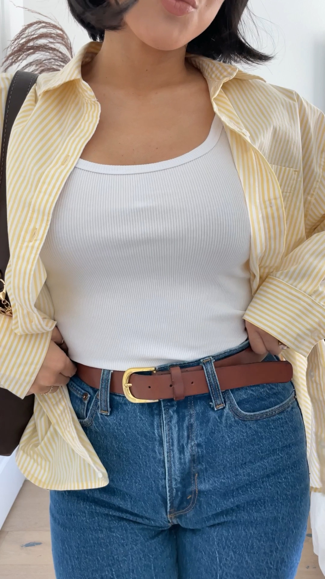 5’2” button up size small 