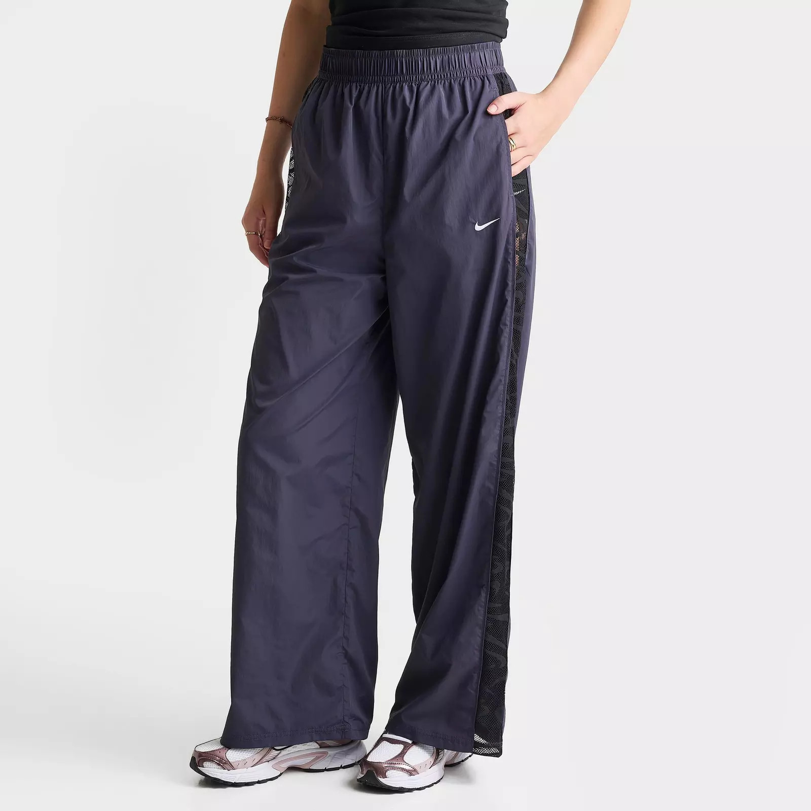 Women's Nike Sportswear Loose Mid-Rise Lace Track Pants | JD Sports (US)
