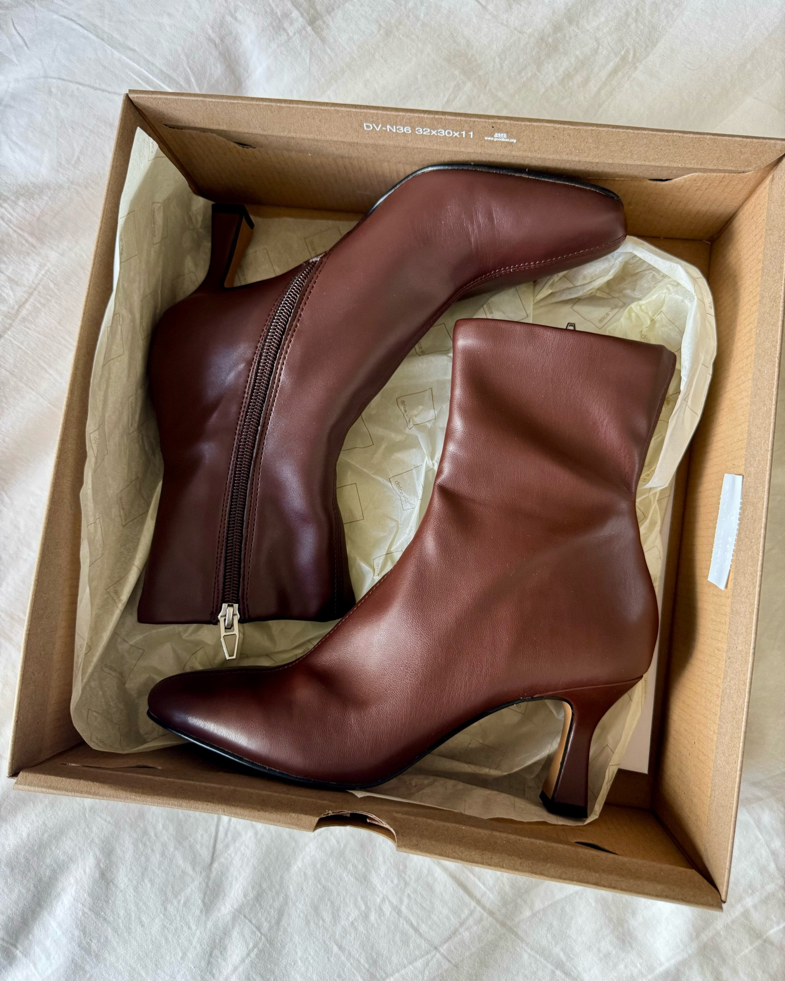 Dolce Vita brown boots for the fall 

#LTKShoeCrush #LTKSeasonal #LTKStyleTip