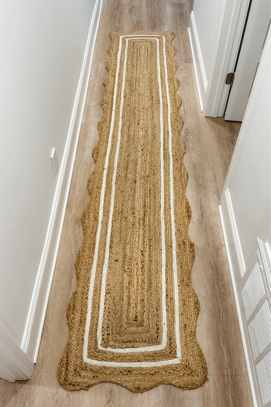 Scalloped rug, runner rug, jute rug, Walmart home finds, home decor, grand millenial

#LTKSaleAlert #LTKHome #LTKStyleTip