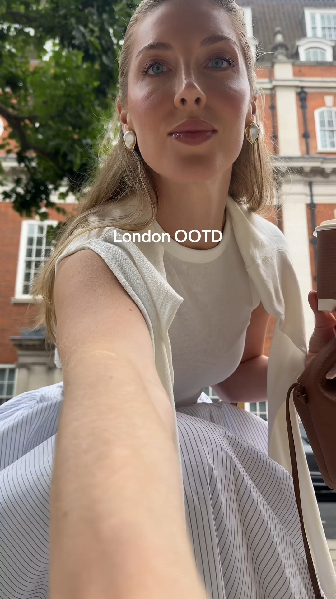 London OOTD 🤍

#LTKStyleTip #LTKSeasonal #LTKTravel