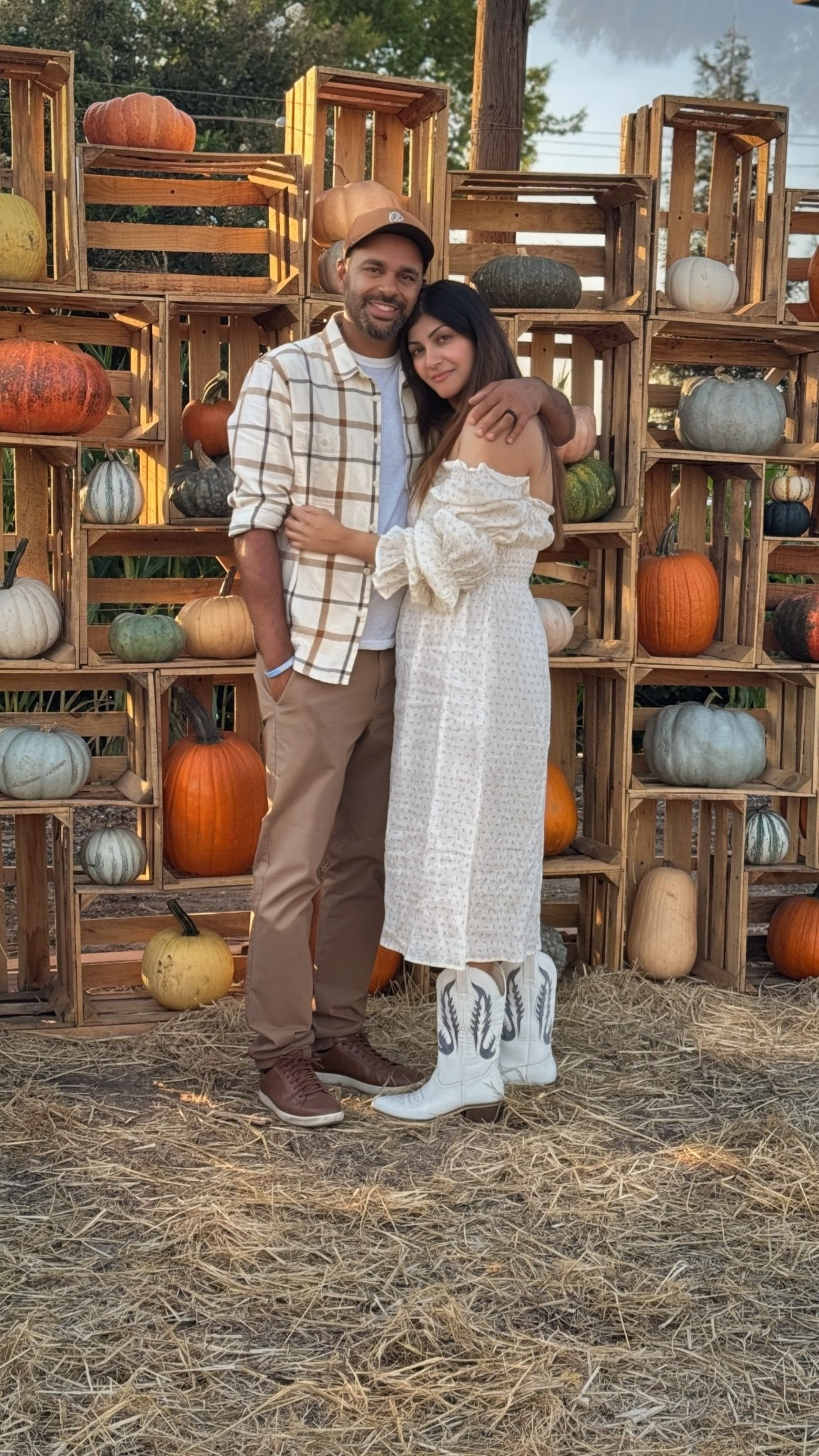 Pumpkin Patch outfit / men’s flannel shirt / rustic family photos #pumpkinpatch #fallphotos #cowboyboots #plaid

#LTKFamily #LTKMens #LTKSeasonal