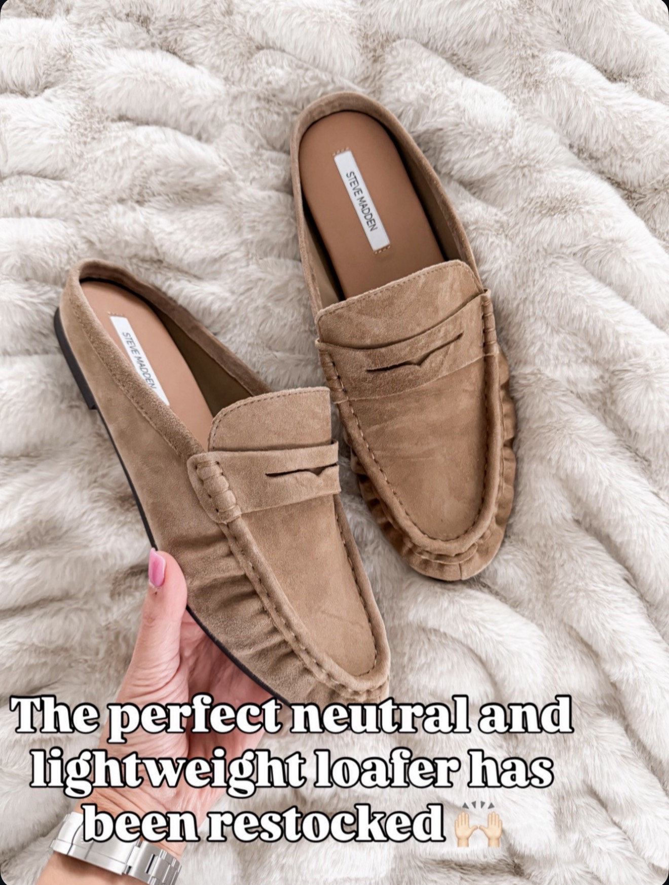 These lightweight neutral loafers just got restocked and they go with literally everything run tts 

#LTKOver40 #LTKSeasonal #LTKmomlife