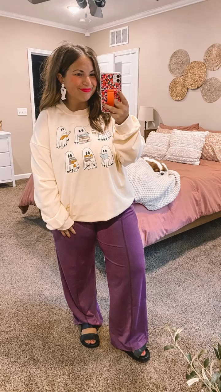 Loving these spooky outfits!

sandals: sold out, but linking similar ones below!
pants: fit true to size // wearing a large
crew: fits oversized // wearing an XL

#LTKFindsUnder50 #LTKStyleTip #LTKFindsUnder100