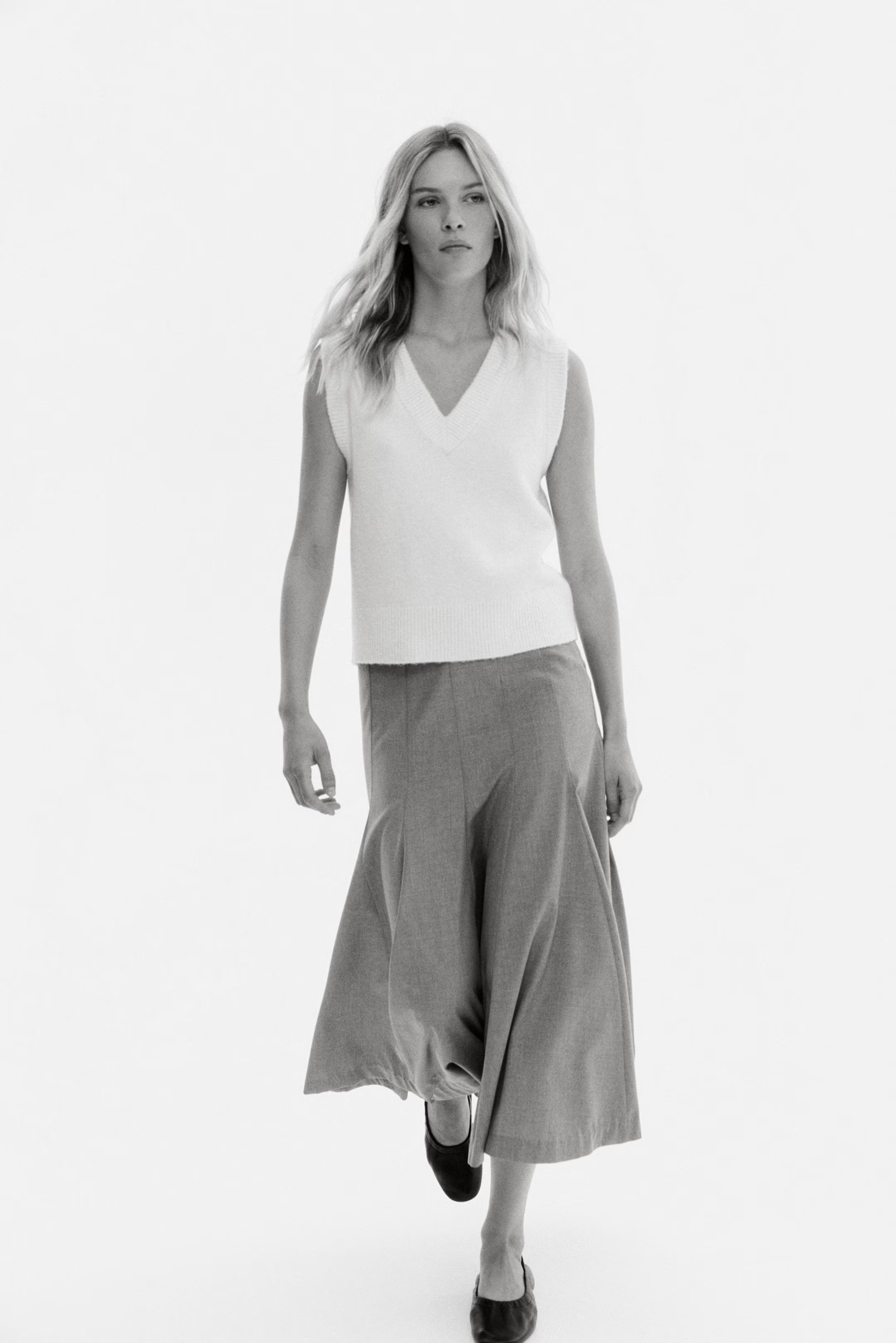 Flared skirt | H&M (UK, MY, IN, SG, PH, TW, HK)