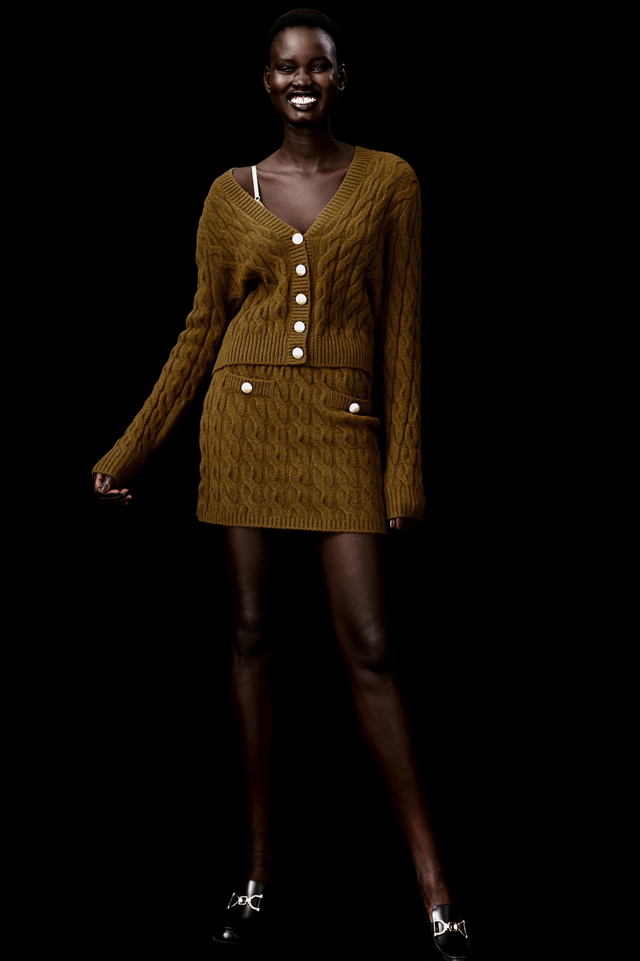 Cable-Knit Mini Skirt - High waist - Short - Dark khaki green - Ladies | H&M US | H&M (US + CA)