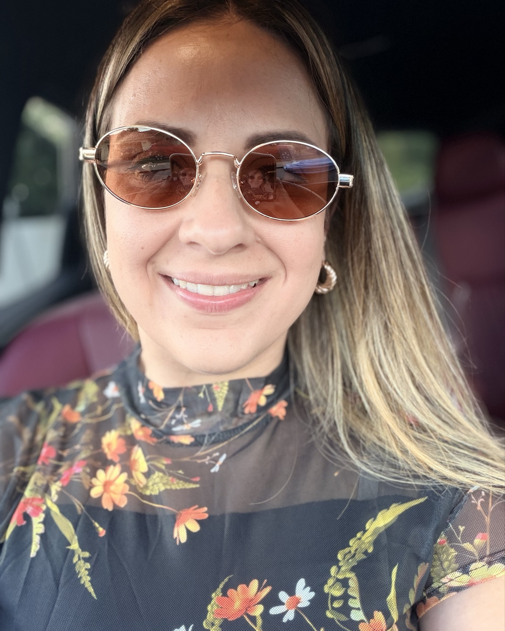 
Floral mesh dress with a cinched waist and sheer sleeves paired with a structured black top handle bag and gold oval sunglasses. Such a pretty night out outfit for dinner, birthdays or date night and everything is still super affordable.

floral mesh dress
black top handle bag
gold oval sunglasses
amazon dress outfit
amazon black purse
revolve sunglasses
affordable night out look

#LTKHoliday #LTKFindsUnder100 #LTKgrwm