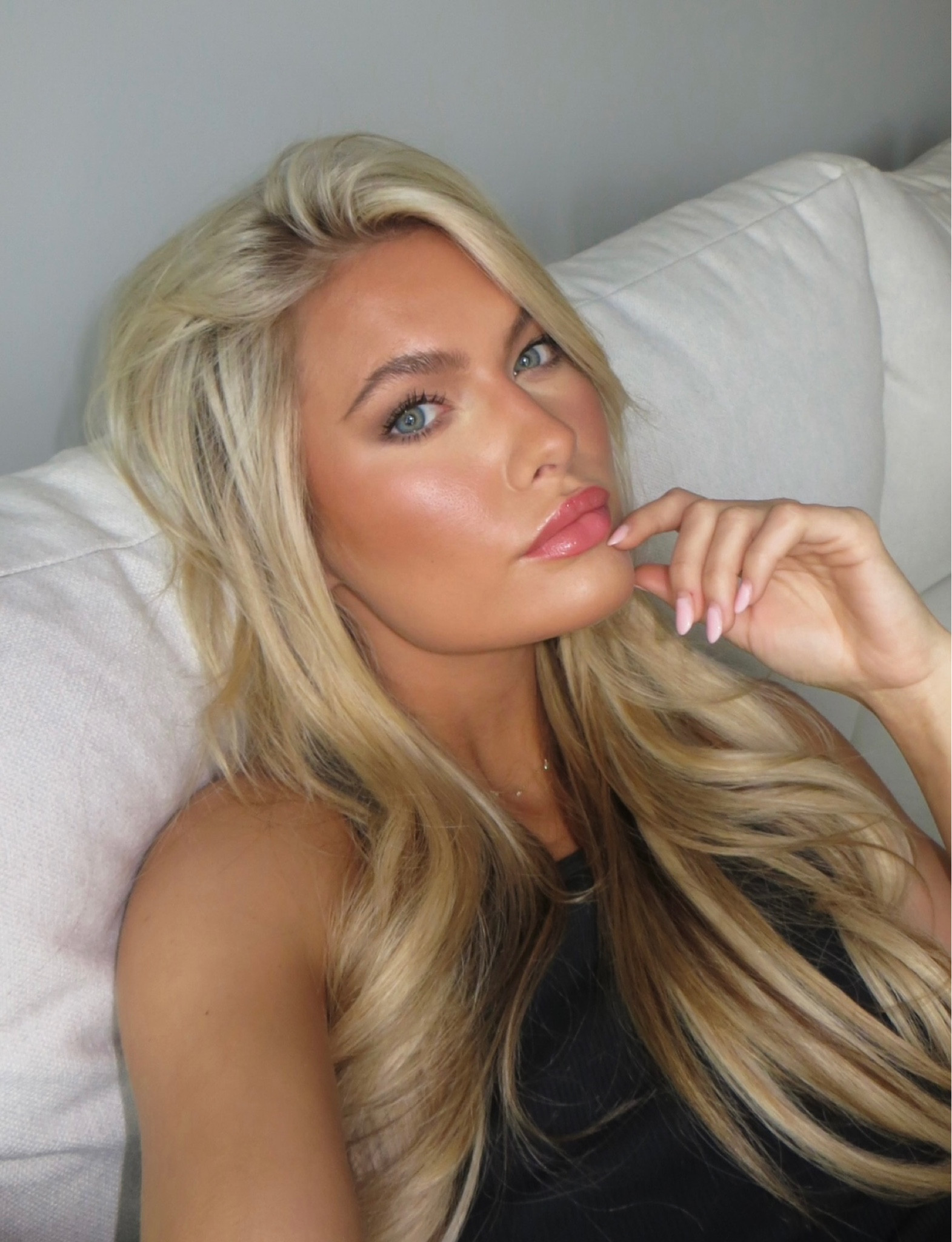 everyday makeup routine 🫧🤍🕊️

#LTKhome #LTKstyletip #LTKbeauty