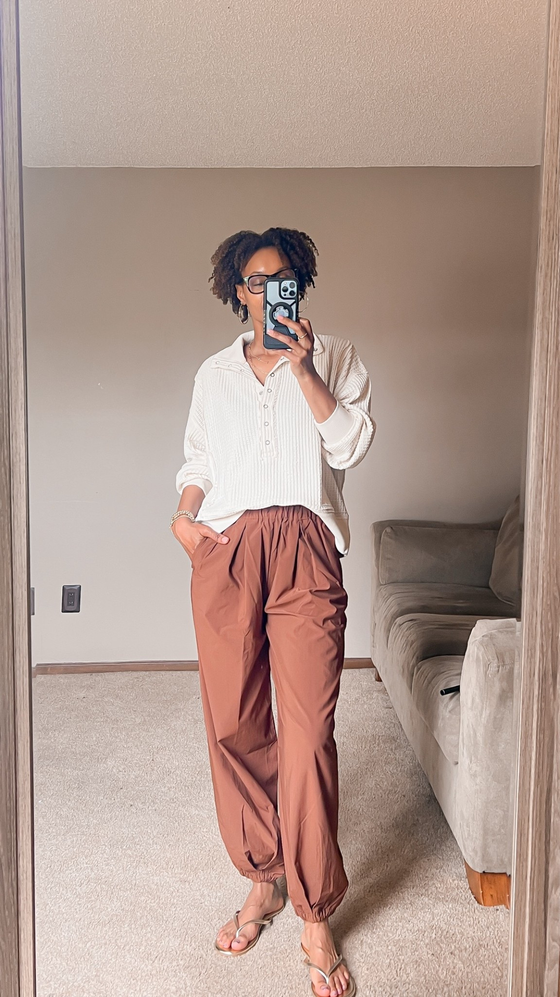 I grabbed my first pair of the balloon pants @Aerie a couple of weeks ago and I am hooked. Already getting lots of compliments on these and I’m going to have fun trying some different looks. I like that these are not too exaggerated.

#LTKootd #LTKOver40 #LTKTall