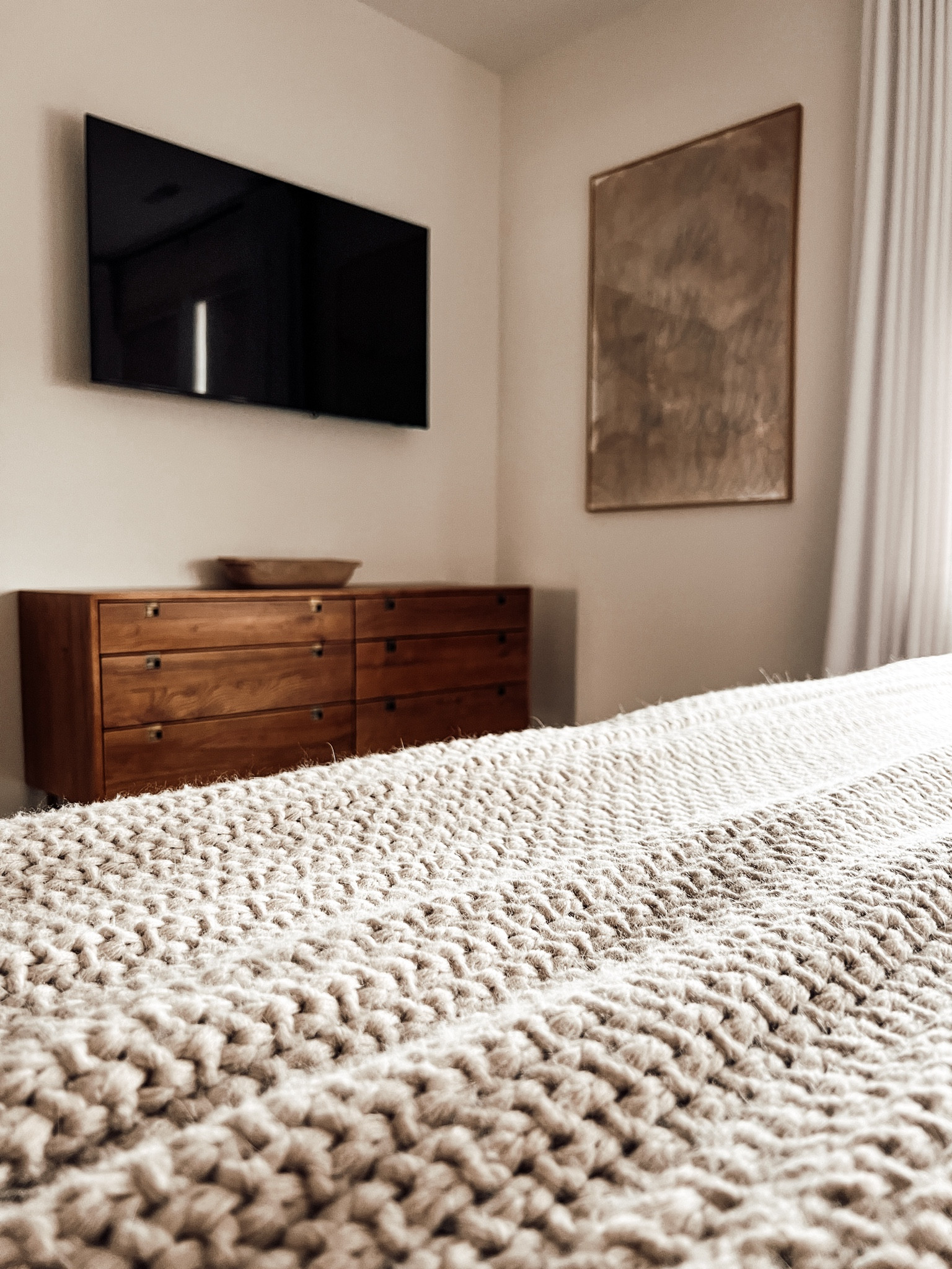 Dresser + Wall Art

#LTKstyletip #LTKfindsunder100 #LTKhome