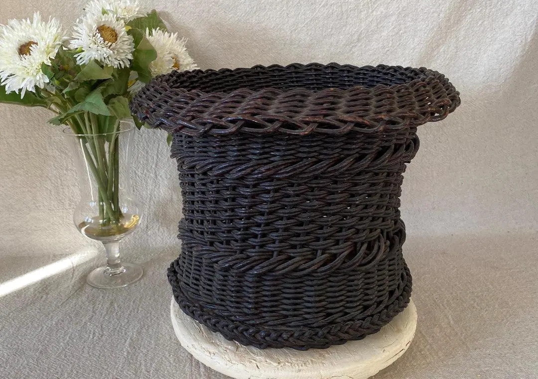 Vintage Chocolate Brown Rolled Edge Wicker Plant Basket - Etsy | Etsy (US)