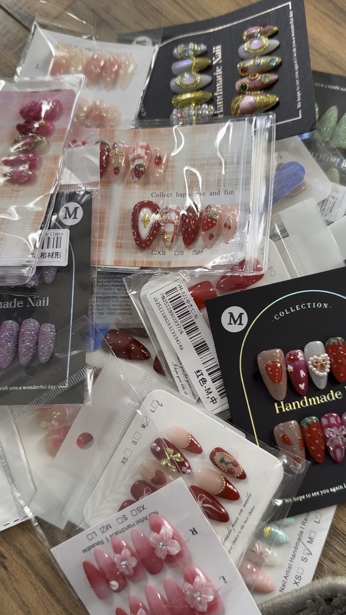 Valentine’s Day nails 💕💅✨
Soft pinks, bold reds, hearts, and all the love-day details to keep your nails cute all season long.
I linked my favorite Valentine nail inspo and DIY nail essentials on LTK so you can get into the vibe early.

#valentinesnails #nailinspo #valentinesdayvibes #nailgoals #pressonnails #diy­nails #LTKbeauty #LTKfinds #LTKsale #shoppingfavorites #onlineshopping #beautyfinds #ShoppingWithPriiincesss #Atlantamom #AtlantaCreator #Atlantacontentcreators

#LTKWorkwear #LTKselfcare #LTKBaby