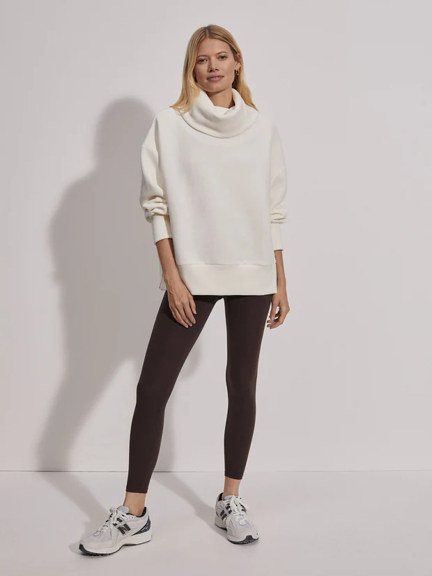 Milton Sweat68 ReviewsThe Milton is an oversized, everyday sweatshirt made from our ribbed Ottoma... | Varley US